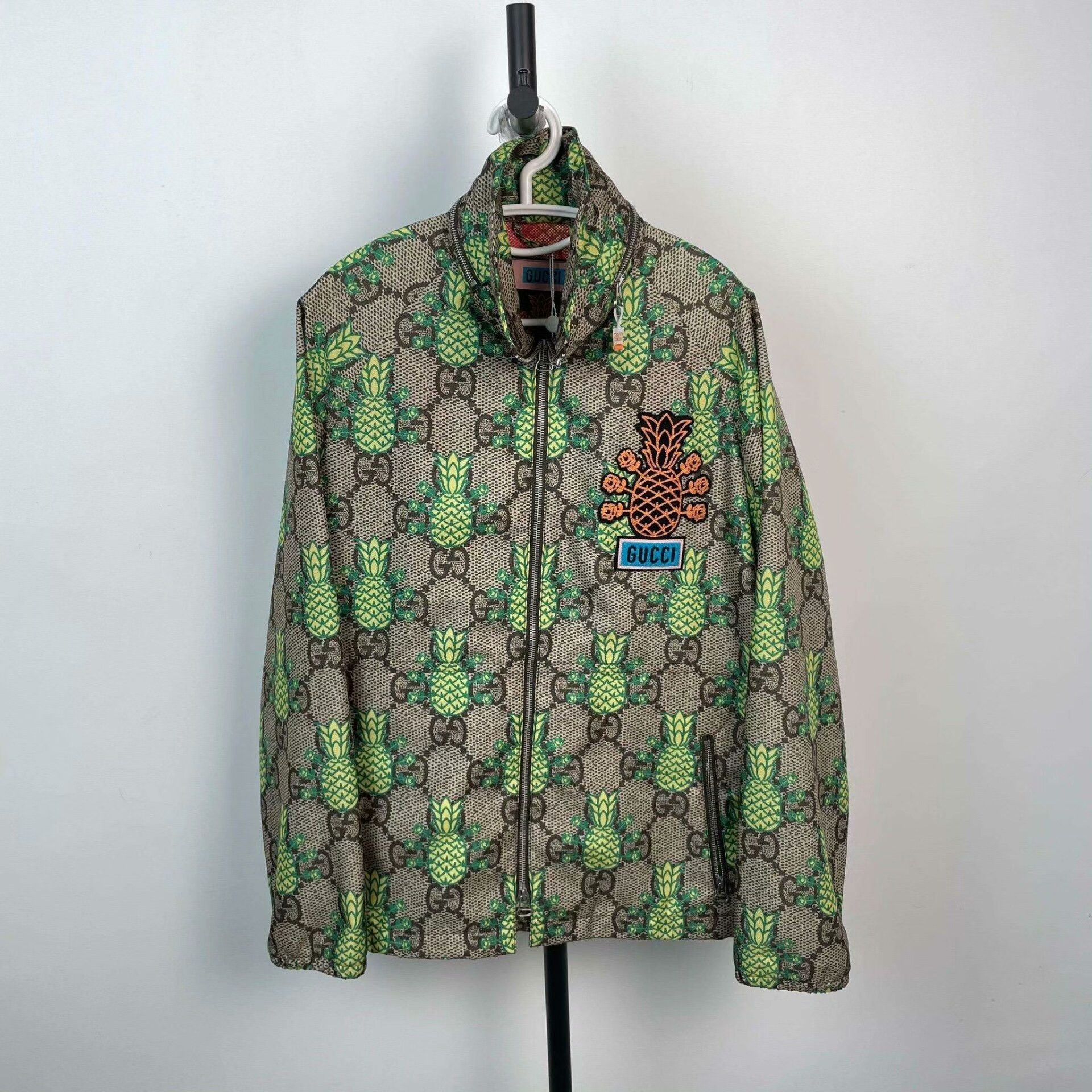 Gucci Gucci Pineapple Logo Print Zip Jacket Size US S / EU 44-46 / 1 - 1 Thumbnail