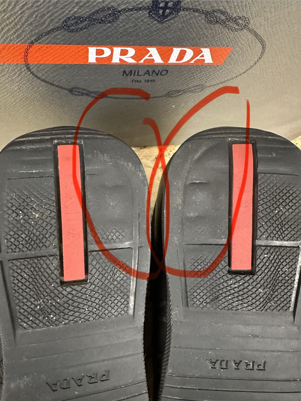 Prada Prada sneakers size 8-8,5 US vintage Size US 8 / EU 41 - 20 Thumbnail