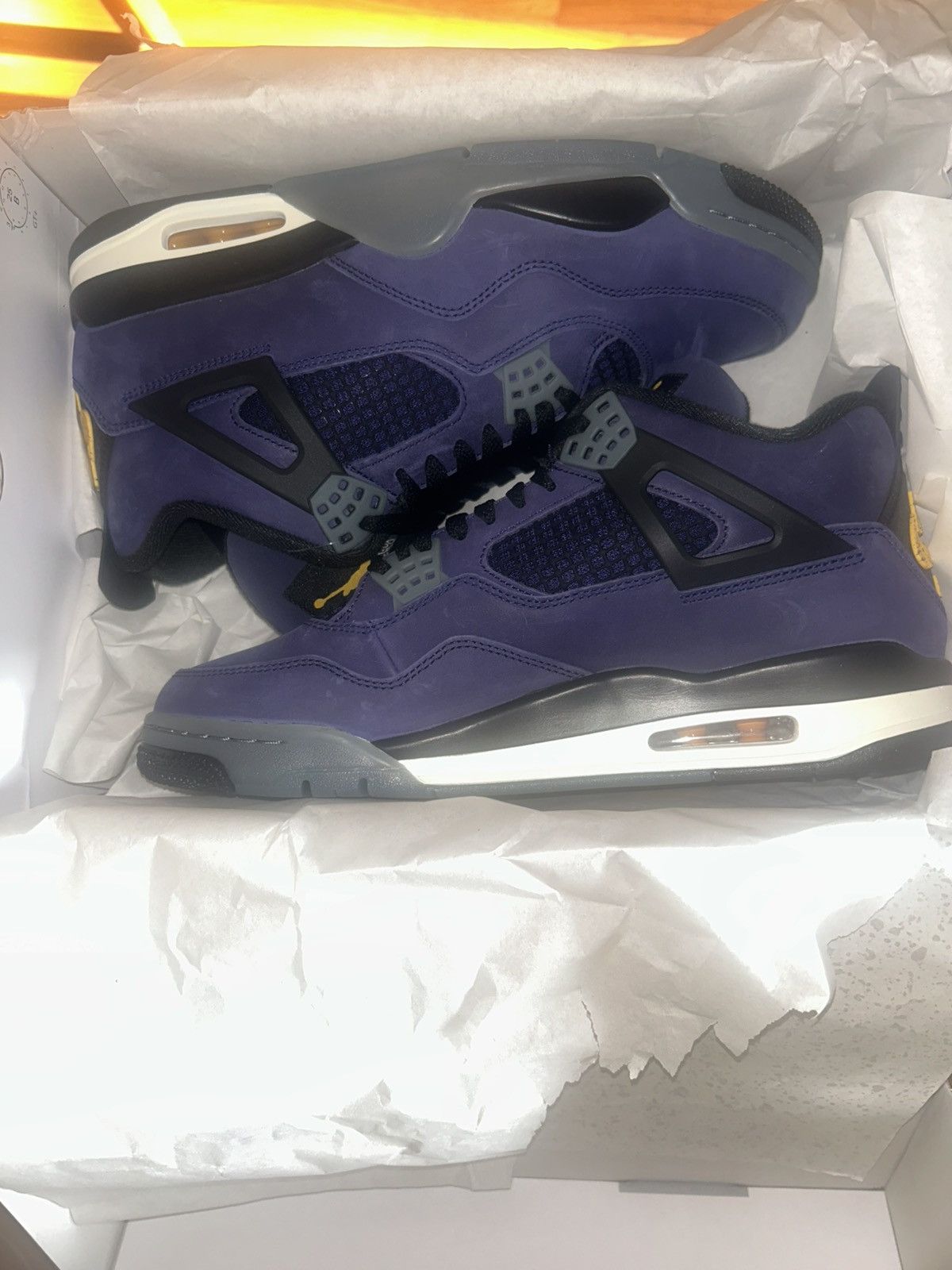 Nike Jordan 4 Retro Lakers. (sz-11 Men’s) Brand New 100% Size US 11 / EU 44 - 2 Thumbnail