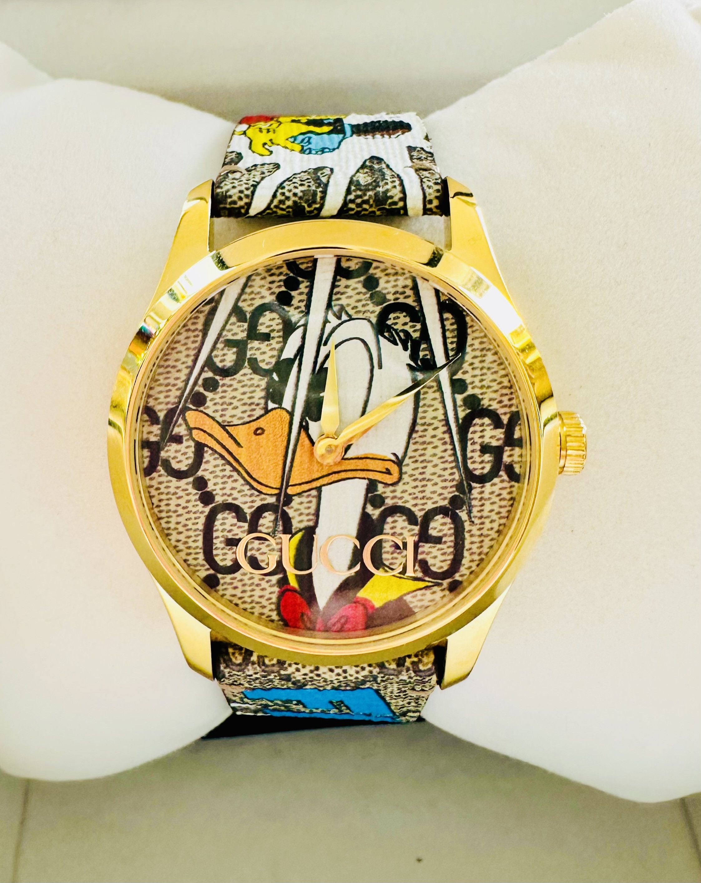 Gucci Gucci G-Timeless YA1264167 Donald Duck watch unisex Size ONE SIZE - 11 Thumbnail