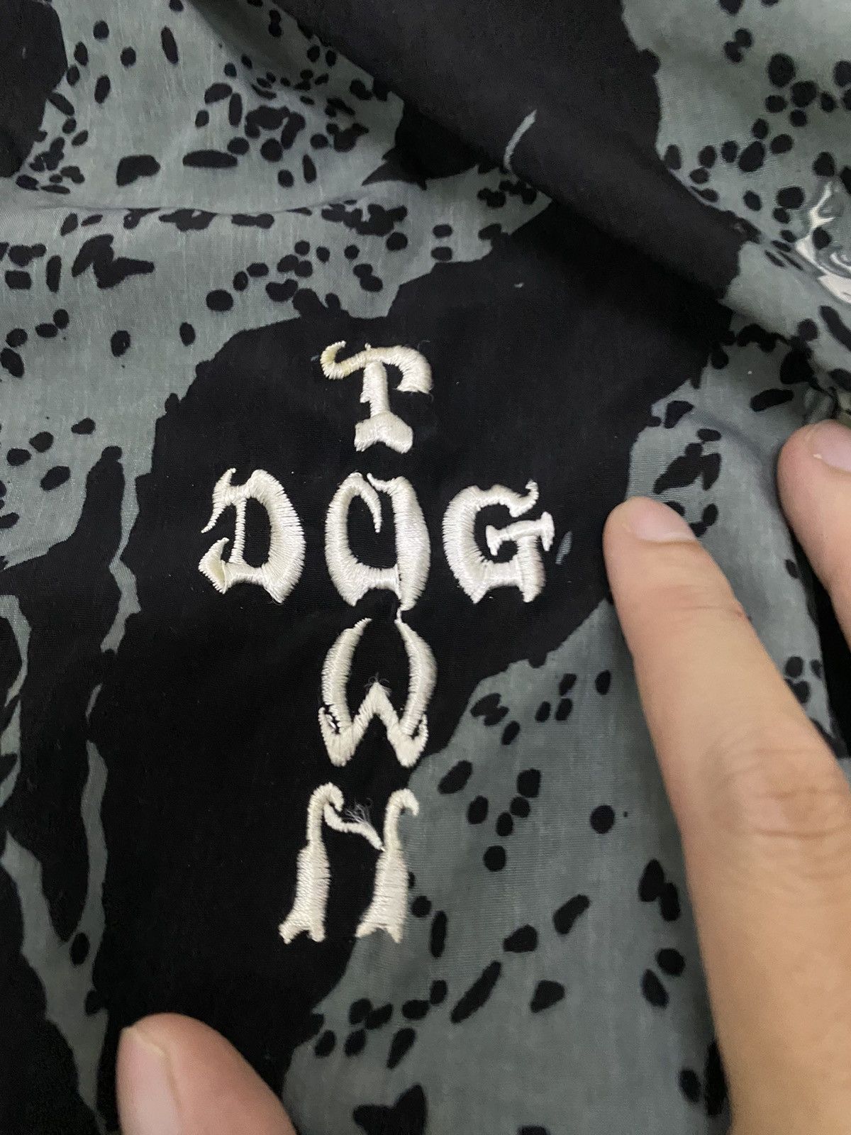 Dogtown Dogtown all over print Kimono dragon Size US M / EU 48-50 / 2 - 2 Thumbnail
