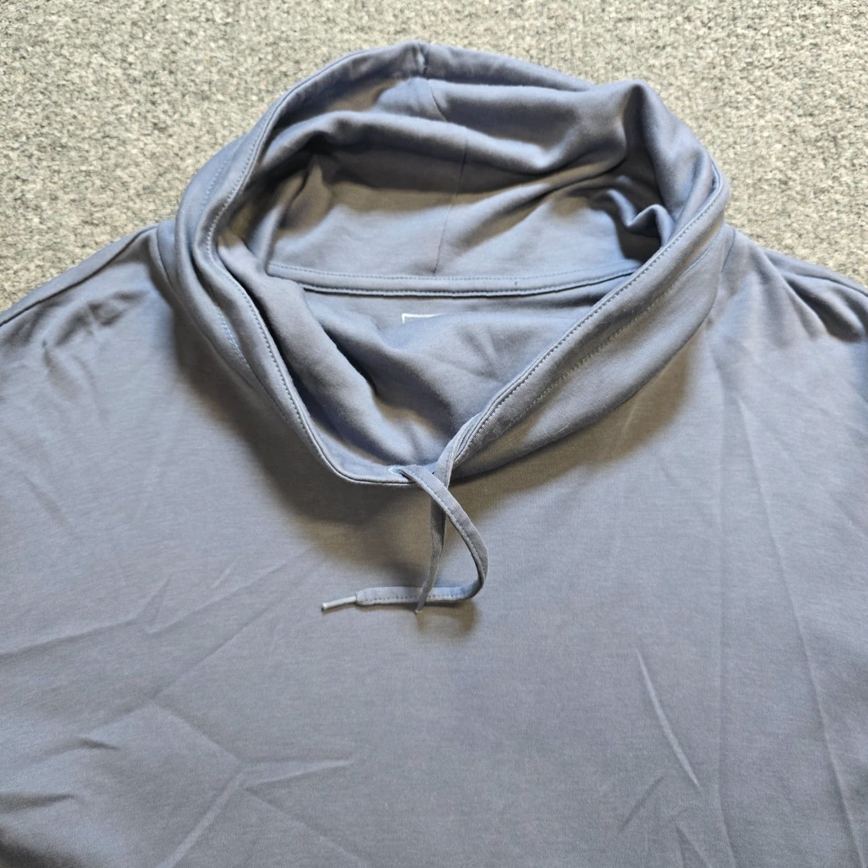 Vintage LL Bean Top Womens Size Medium Blue Supima Cowl Neck Long Sleeve Classic Casual Blouse Knit 100% Cotton Regular Womens Medium Blue Classic Vintage: No Size M / US 6-8 / IT 42-44 - 2 Thumbnail