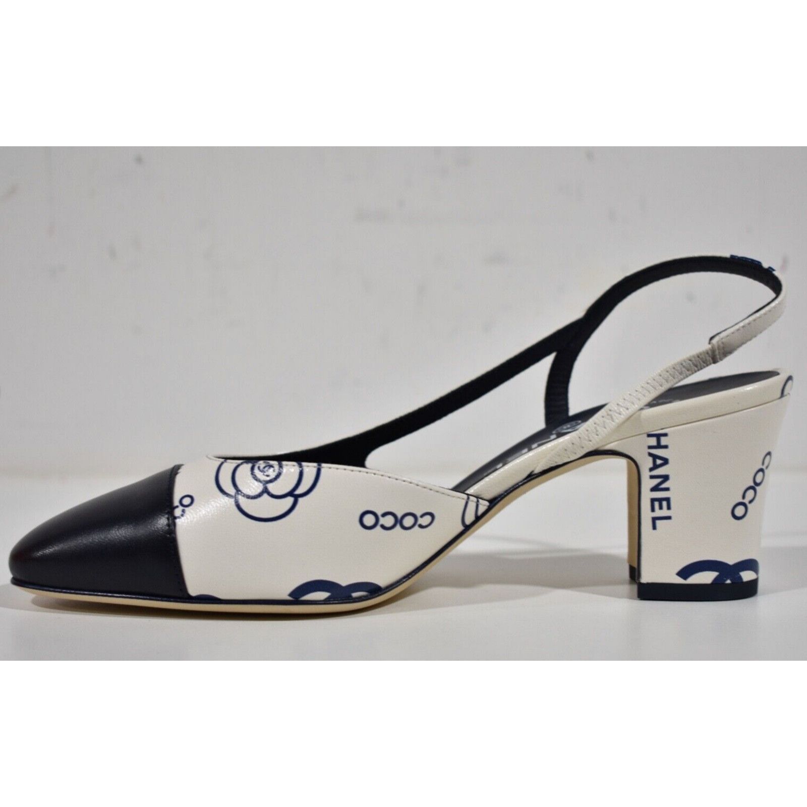 Chanel Chanel Sling White Blue CC Logo Slingback Sandal Heel 37 Size US 7 / IT 37 - 7 Thumbnail