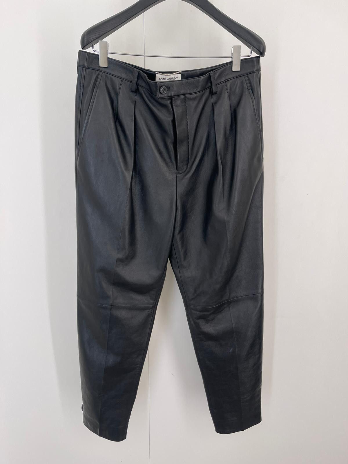 Pleated Pants in Vintage Drummed Leather