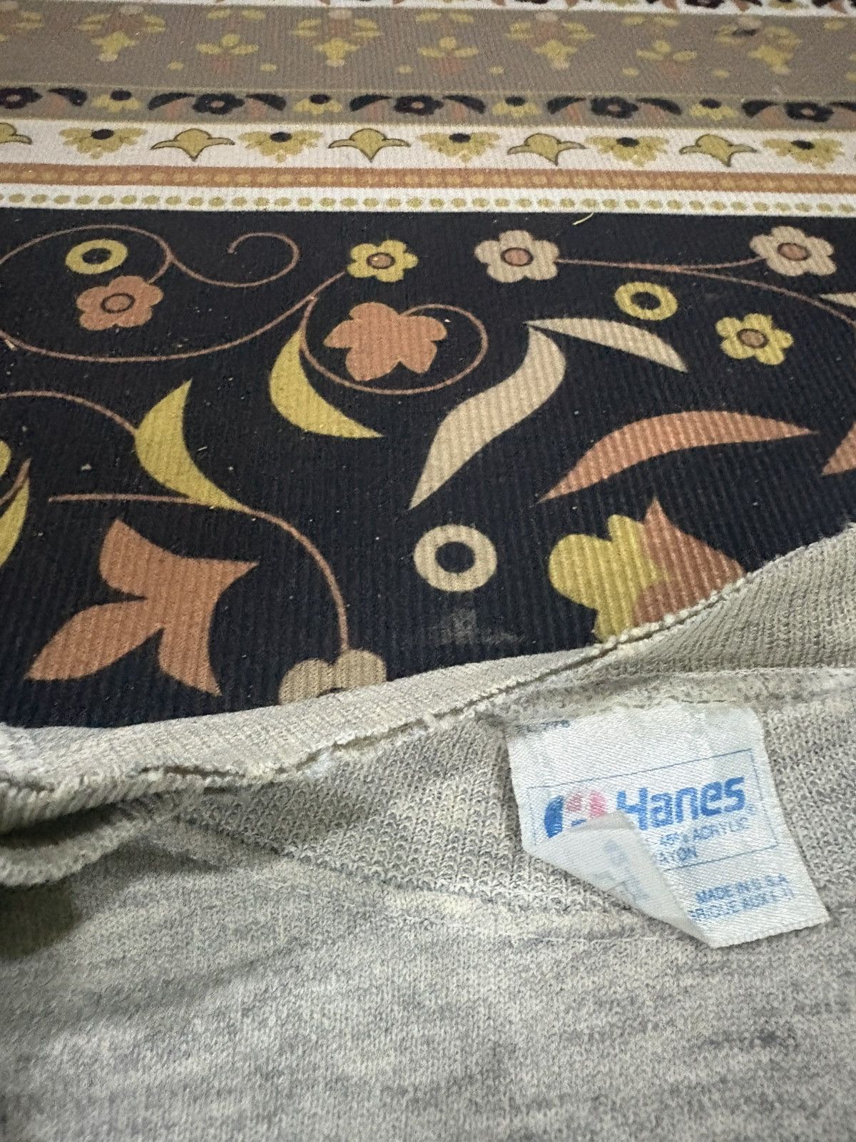 Hanes !! Distressed !! Vintage New York Yankees Rayon Size US L / EU 52-54 / 3 - 5 Thumbnail