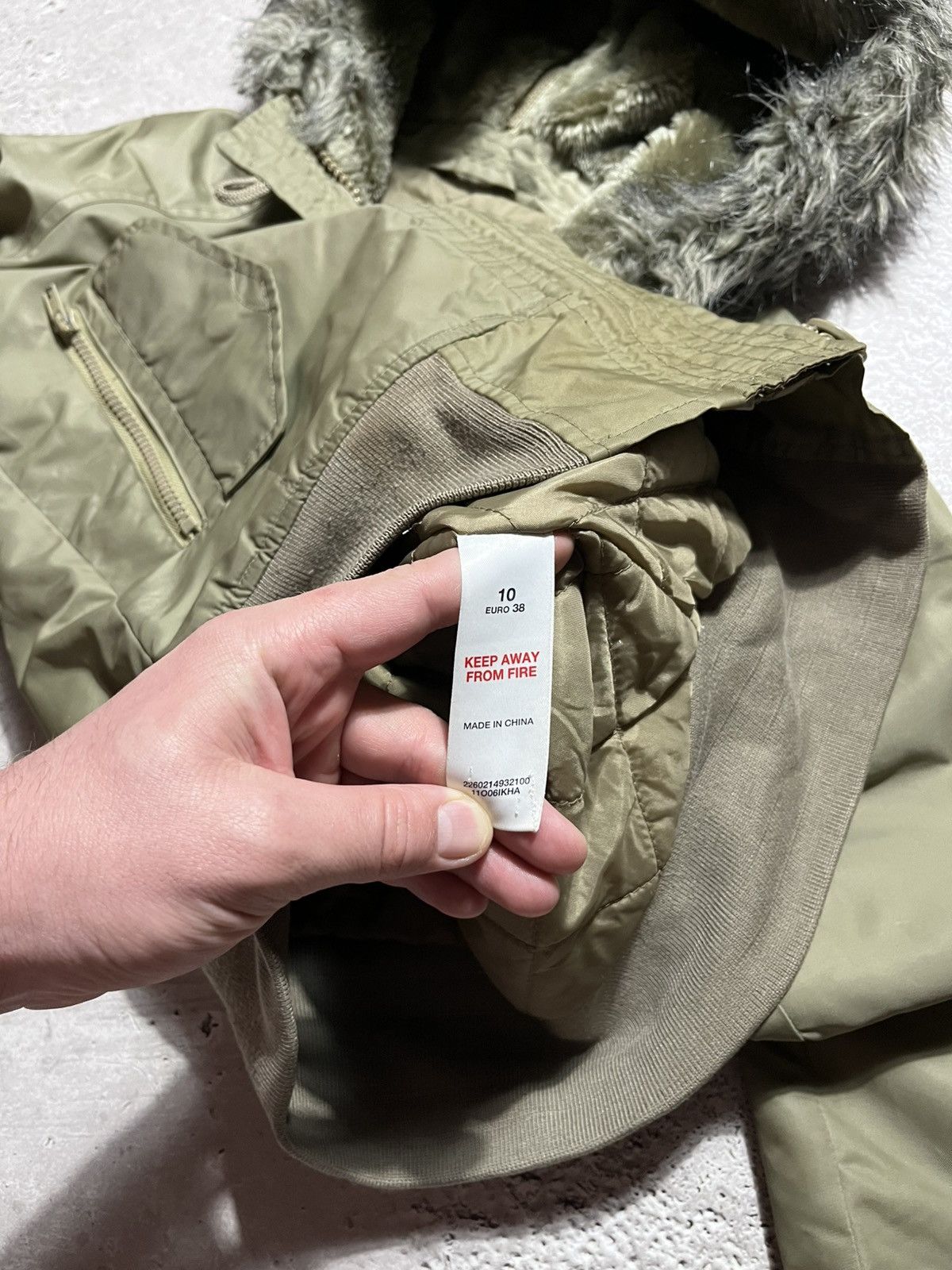 Japanese Brand × Vintage Olive bomber jacket with faux fur split zipup hood Y2K style Size M / US 6-8 / IT 42-44 - 7 Thumbnail