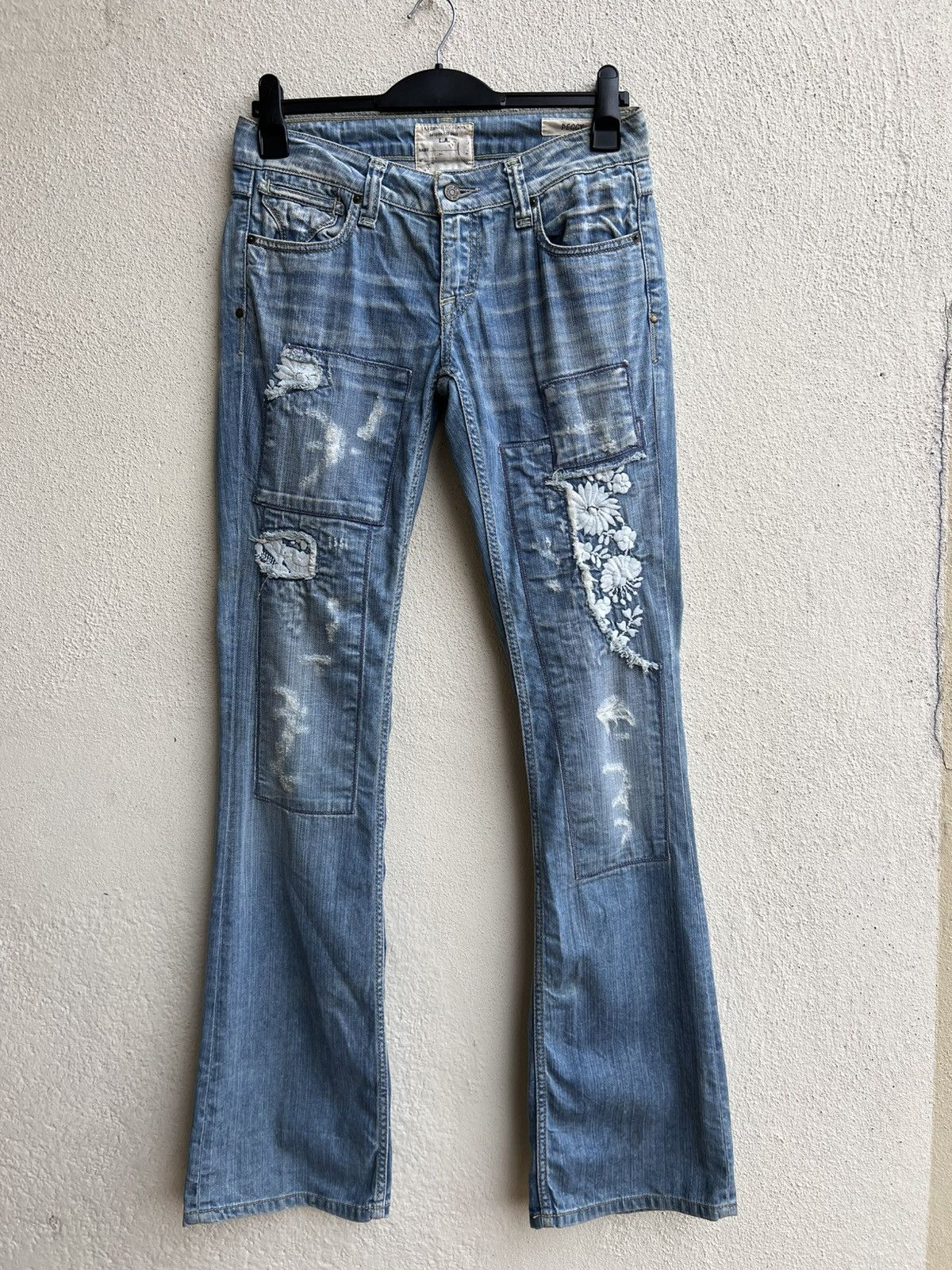 Jimmy Taverniti Vintage 00s Taverniti Embroidery Denim Peggy Flare Jeans Size US 29 - 6 Thumbnail