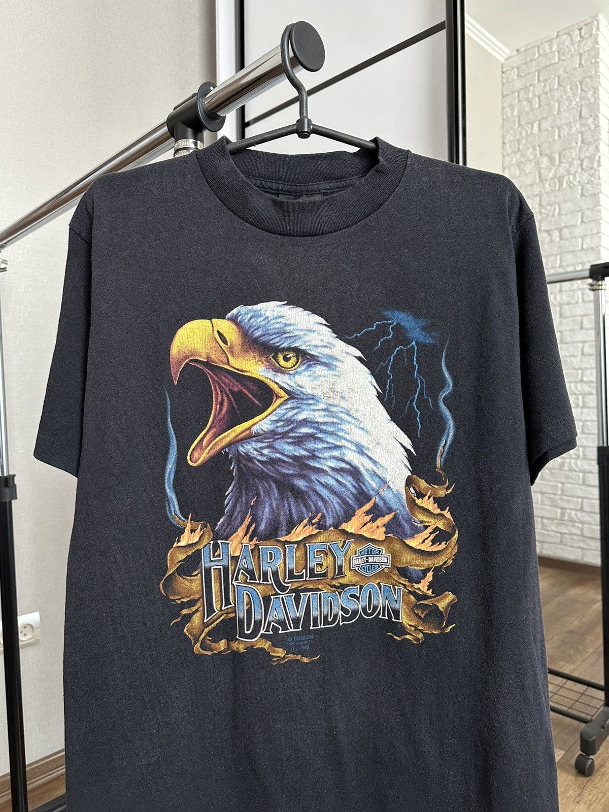 Harley Davidson 1990 Harley Davidson Eagle 3D Emblem Vintage T-Shirt Size US L / EU 52-54 / 3 - 5 Thumbnail