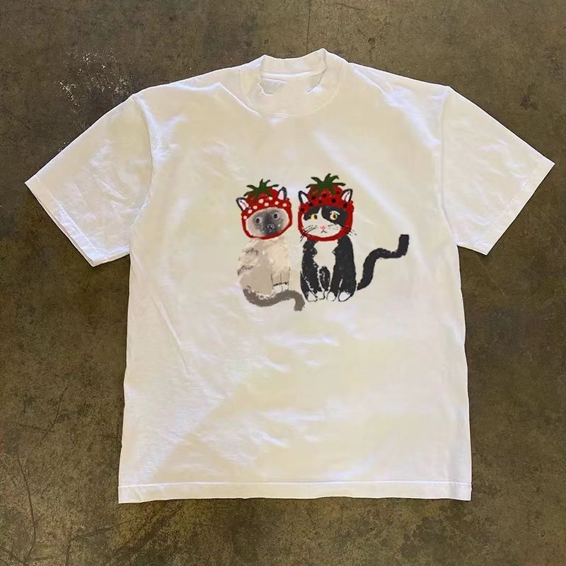 Vintage White washed retro strawberry cat print t-shirt Size US M / EU 48-50 / 2 - 1 Thumbnail