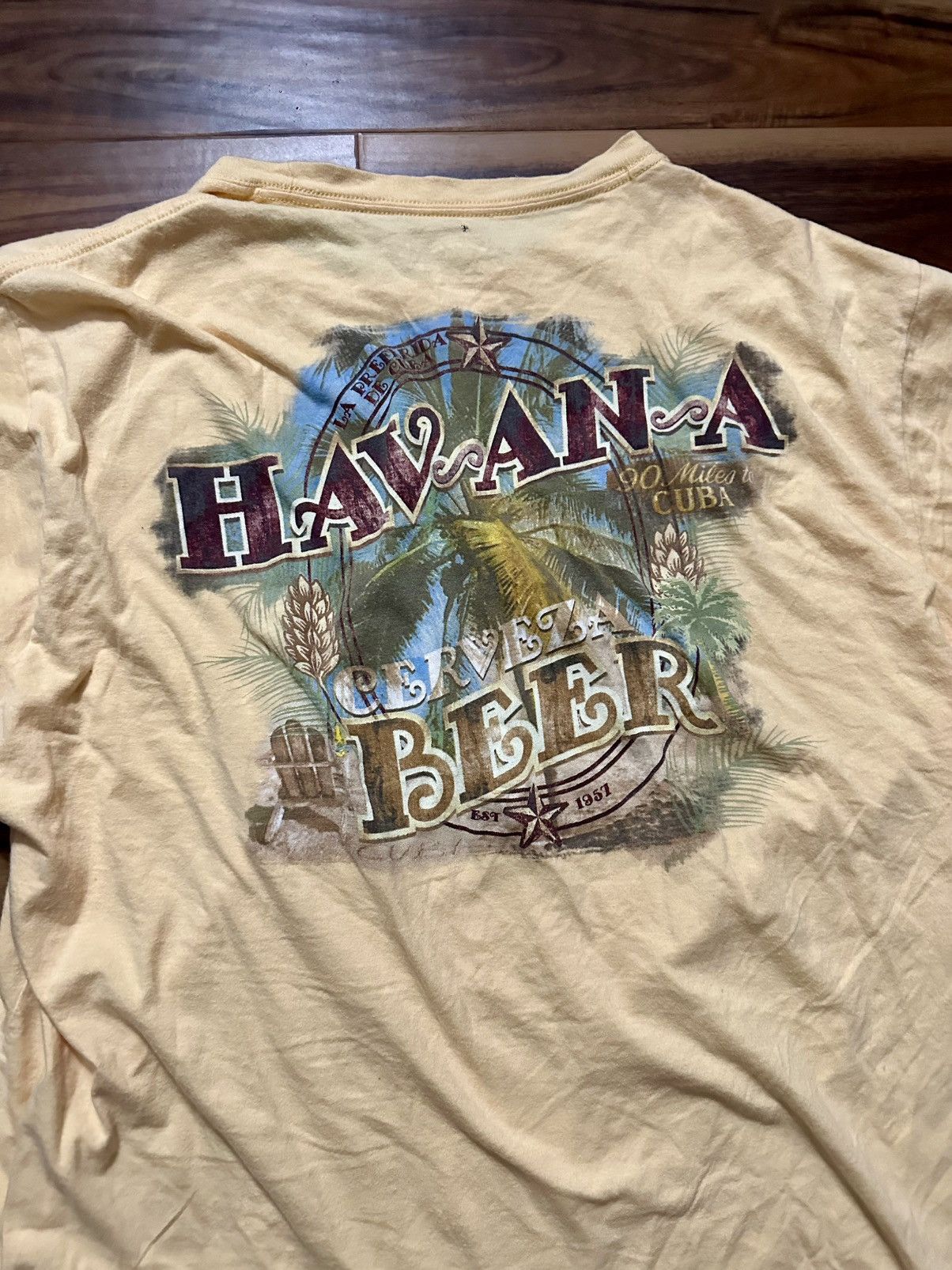 Island Shores Very rare cream Havana Beer tee Size US M / EU 48-50 / 2 - 2 Thumbnail