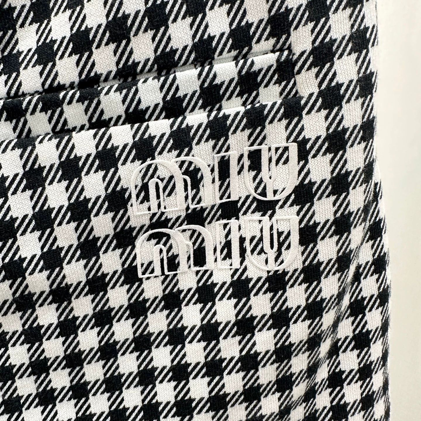 Miu Miu MIU MIU apr511 Plaid Logo Drawstring Short 38 Size 26" / US 2 / IT 38 - 6 Thumbnail