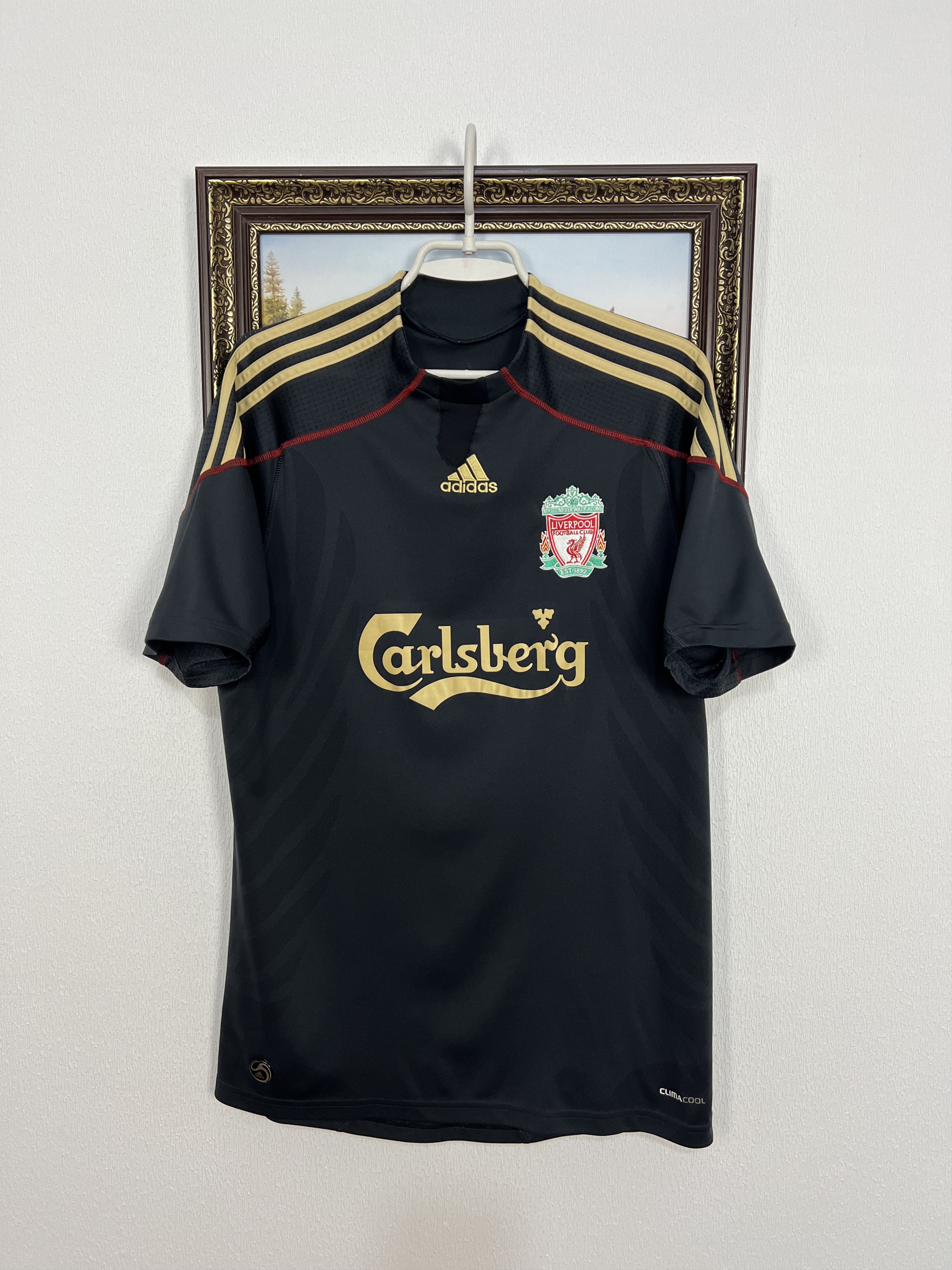 Adidas Liverpool Away football shirt 2009 Soccer #2 Johnson Adidas Size US M / EU 48-50 / 2 - 4 Thumbnail