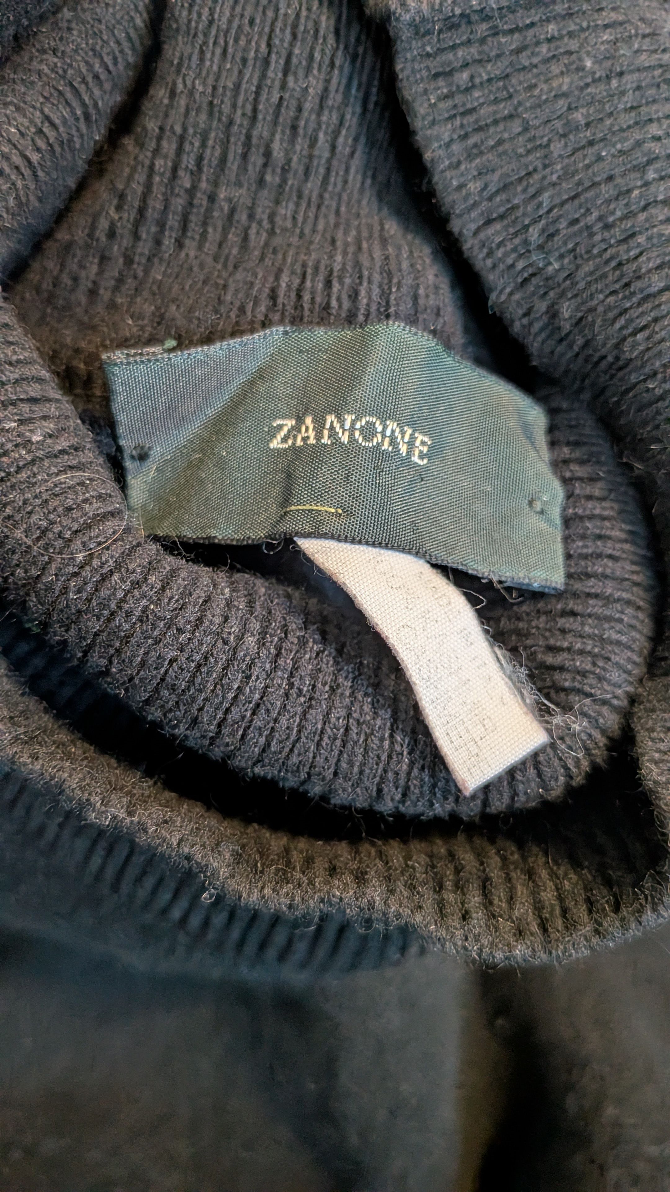 Zanone Zanone Italian cashmere turtleneck Size US M / EU 48-50 / 2 - 2 Thumbnail