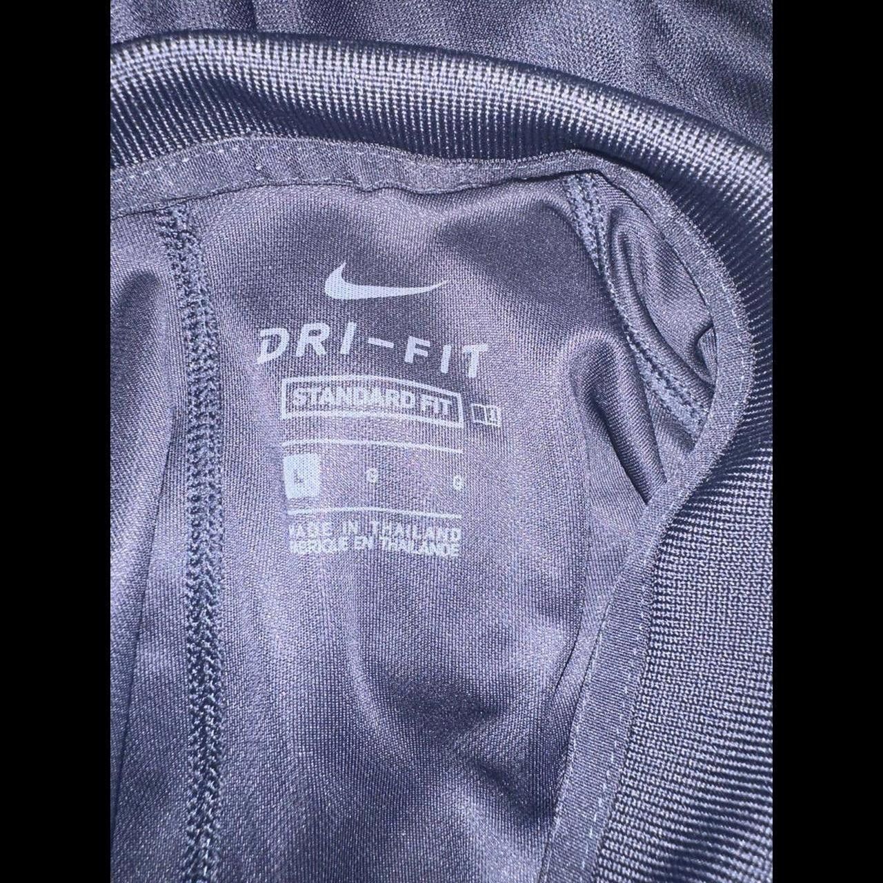 Nike Mens Used Nike Dri Fit Size US L / EU 52-54 / 3 - 2 Thumbnail