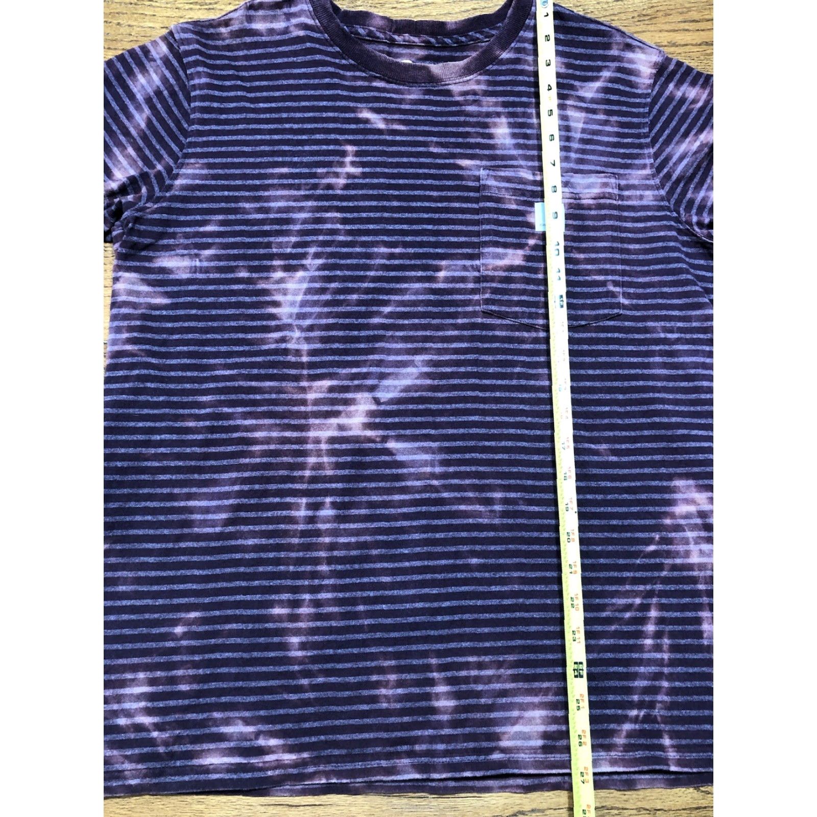 Carhartt Carhartt Shirt Women L Burgundy Tie Dye Acid Wash Striped Crew Neck Short Sleeve Multicolor T-Shirt 80s Marine Outdoor Basic Regular Size L / US 10 / IT 46 - 6 Thumbnail