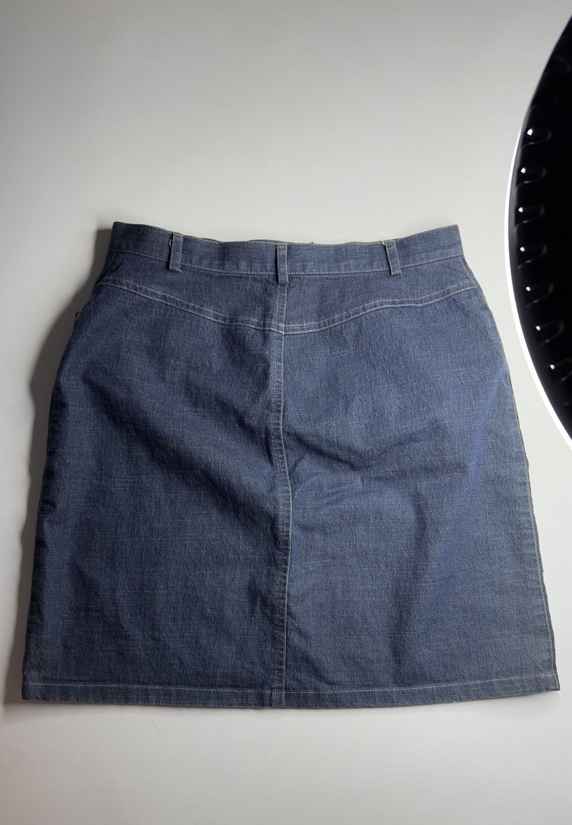 Burberry Burberry Vintage Denim Skirt – Size 18 (Women) Size 36" / US 14 / IT 50 - 3 Thumbnail