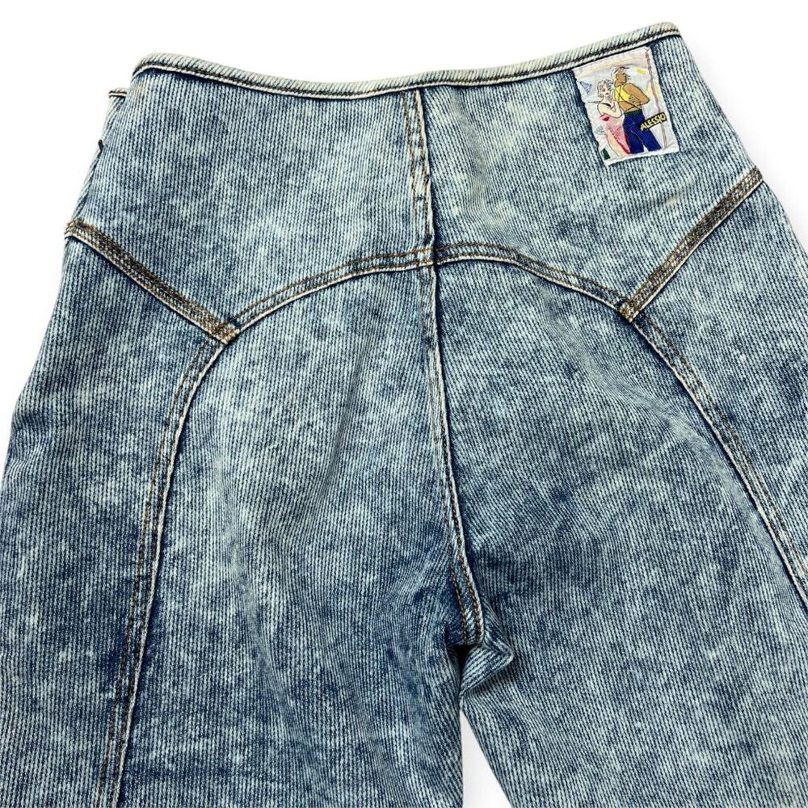 Other Vintage Alessio Acid Wash Mom Jean Light Blue Size 9/10 Size 26" / US 2 / IT 38 - 8 Thumbnail