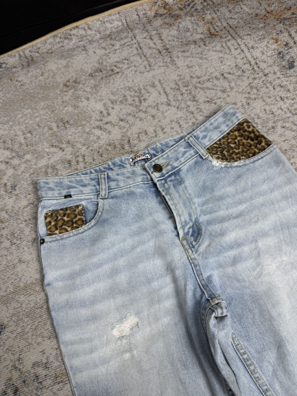 Tornado Mart Jassie y2k style leopard petern pocket denim pants Size US 29 - 6 Thumbnail