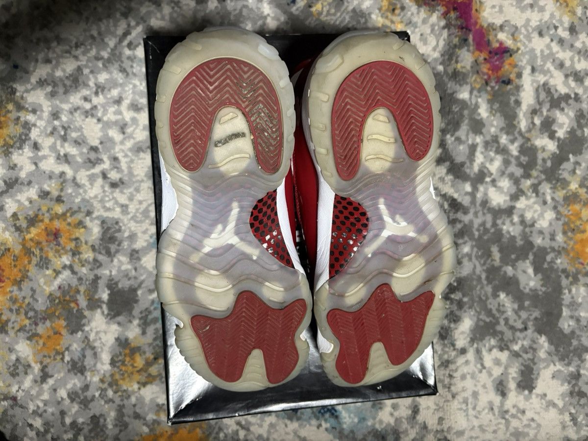 Jordan Brand Air Jordan Retro 11 Cherry size 10.5 Size US 10.5 / EU 43-44 - 5 Thumbnail