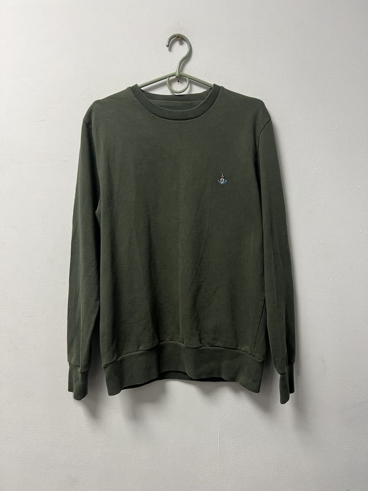 Vivienne Westwood Vintage Vivienne Westwood Sweatshirt Orb Logo Basic Pullover Size US M / EU 48-50 / 2 - 1 Thumbnail