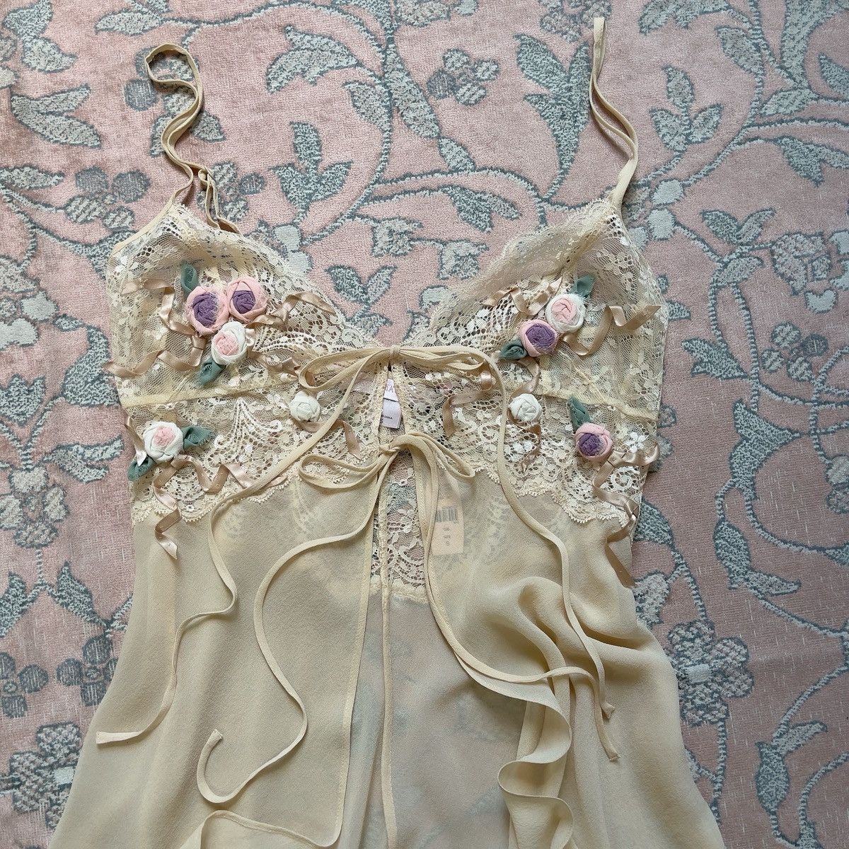 Victoria's Secret Victoria’s Secret Cream Silk Chiffon Camisole (S) Size S / US 4 / IT 40 - 13 Thumbnail