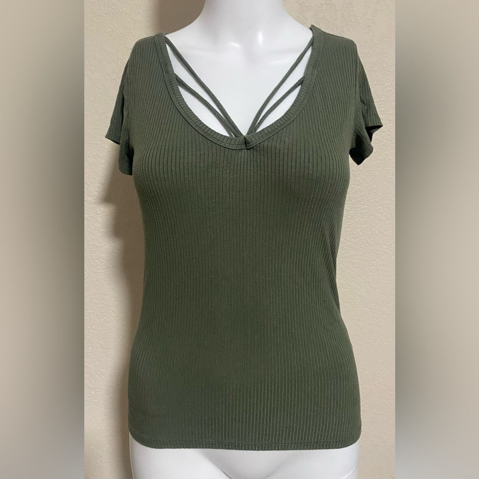 Hollister criss cross top deals
