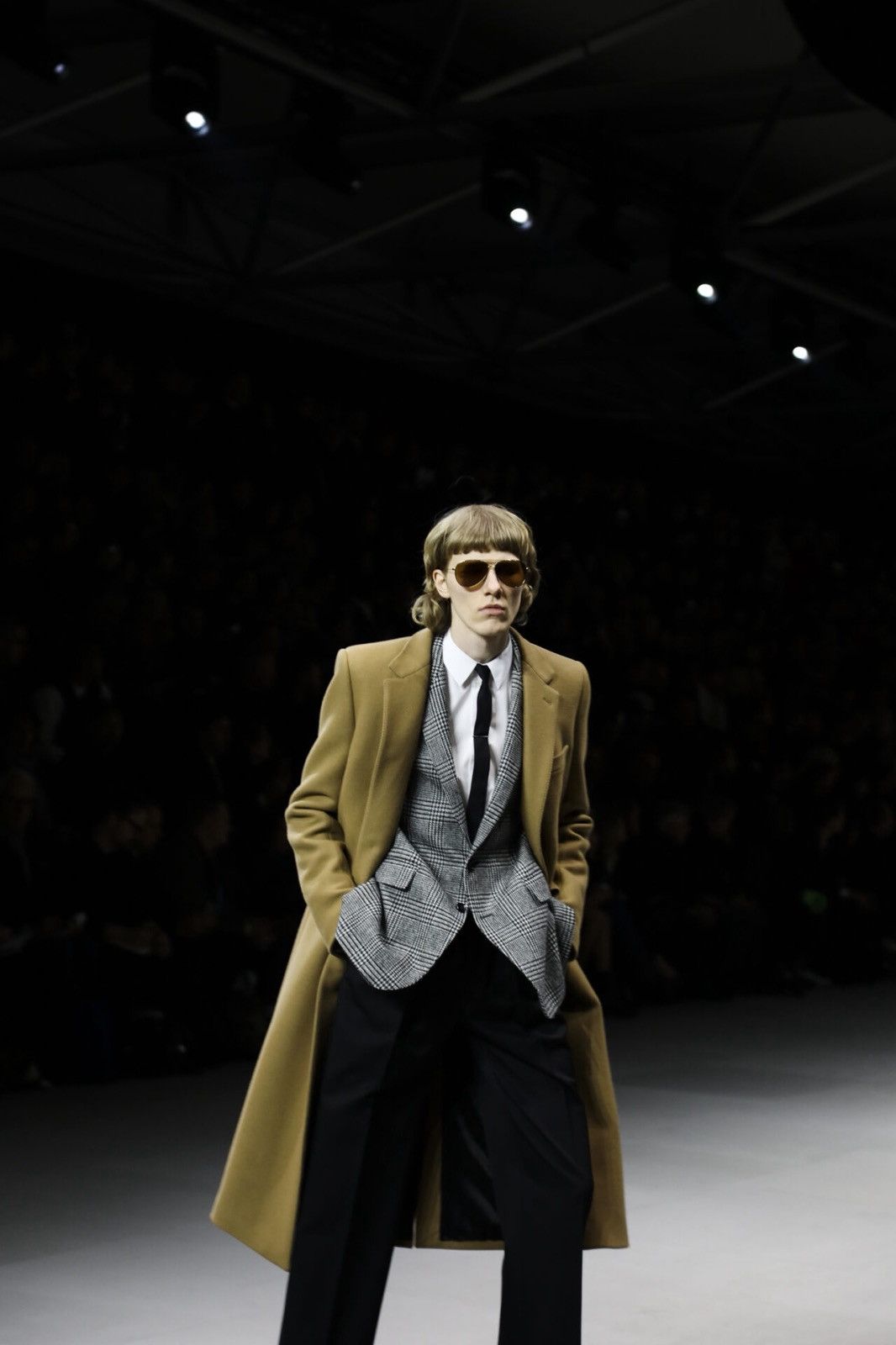 Celine CELINE by Hedi Slimane 2019 AW Runway Mac Chesterfield Coat Size US S / EU 44-46 / 1 - 9 Thumbnail