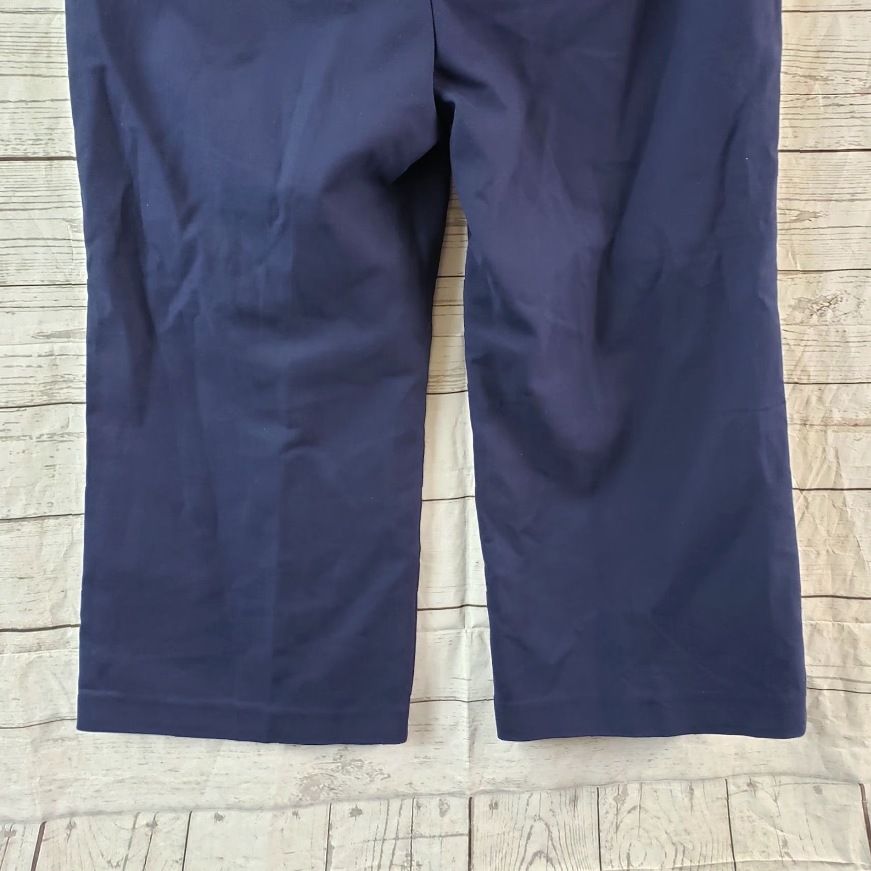 Old Navy Old Navy Womens Wide Leg Crop Pants Sz 8 Blue High Rise Cotton Blend Pants Womens Wide Leg Crop Blue 8 Cotton Blend High Rise Size 30" / US 8 / IT 44 - 6 Thumbnail