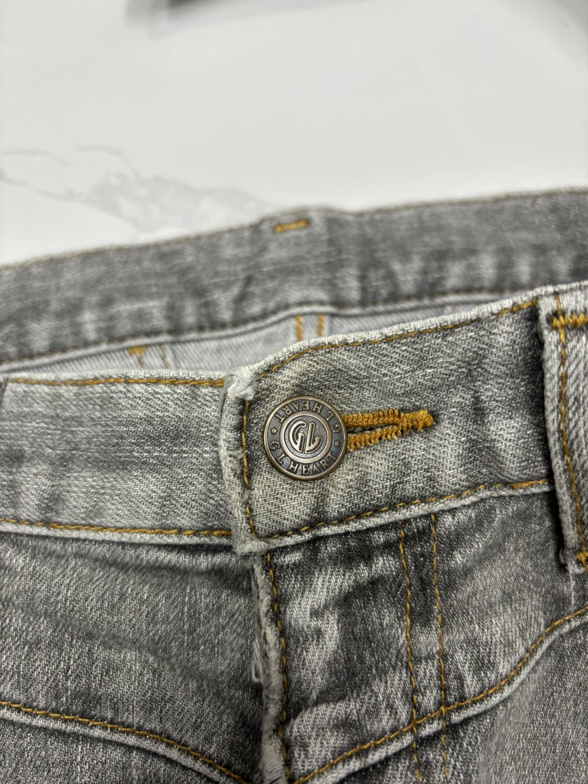 Marithe + Francois Girbaud Rare GL Heart Faded Grey Distressed Denim MFG Style Pants Size US 34 / EU 50 - 7 Thumbnail