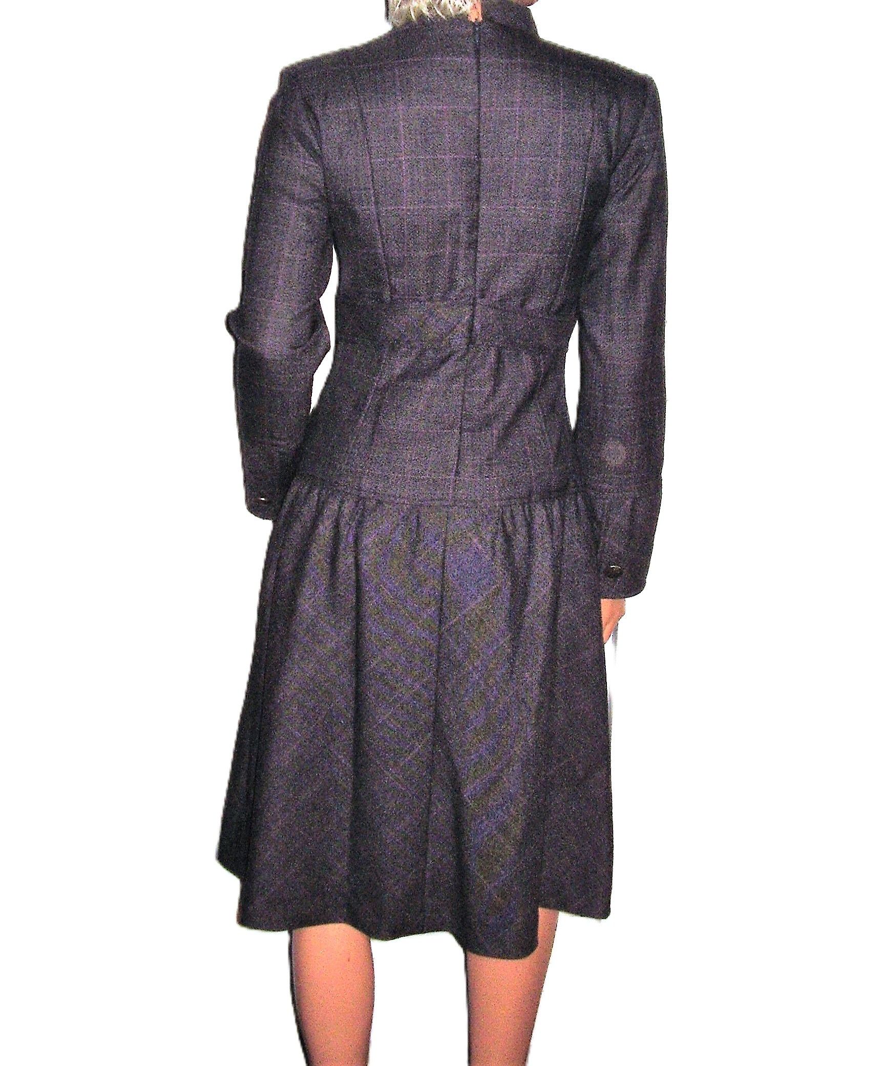 Vintage Vintage Gray Wool Suit Dress S Size S / US 4 / IT 40 - 5 Thumbnail