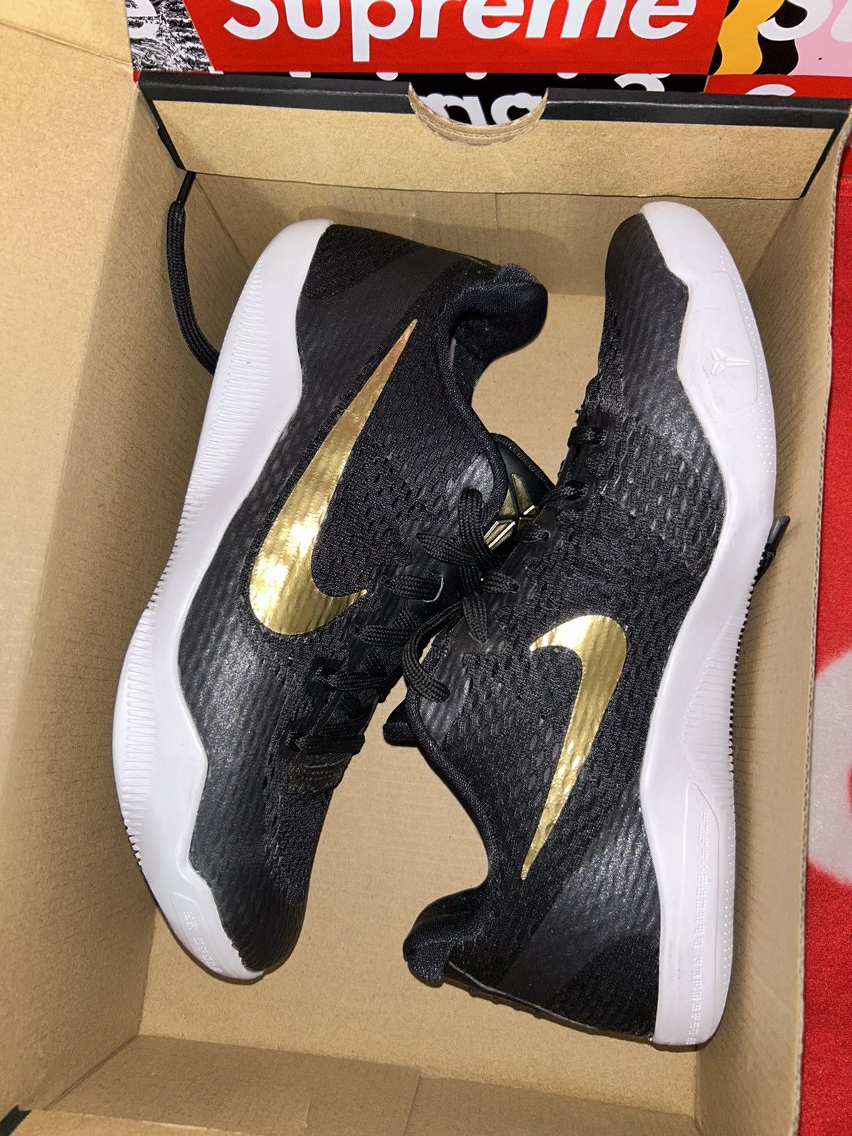 Nike Kobe 11 ID 865773-994 size 7.5 NikeID Mamba