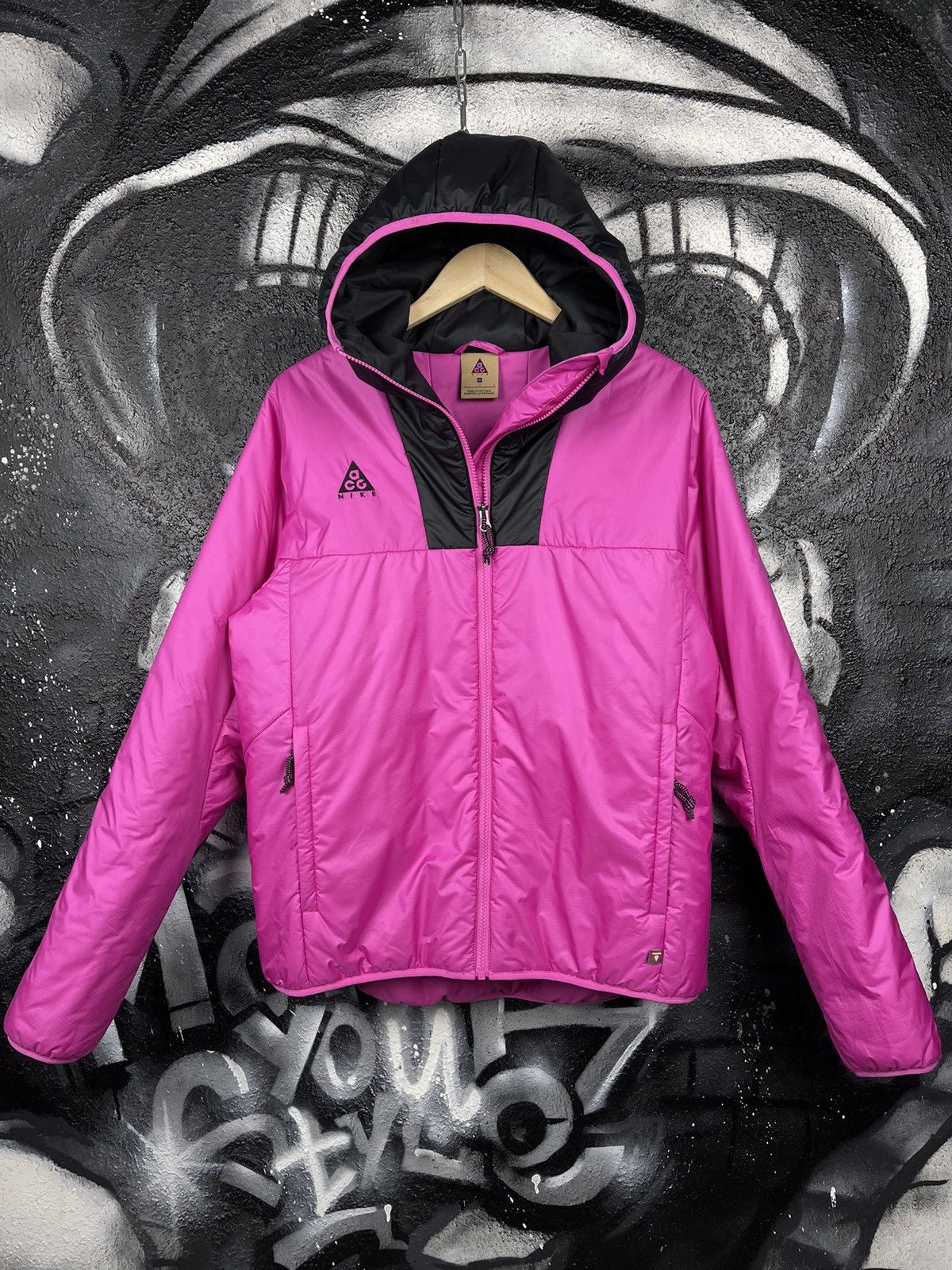 Nike ACG Nike ACG Primaloft Pink Full Zip Hooded Jacket Men’s Size M Size US M / EU 48-50 / 2 - 11 Thumbnail