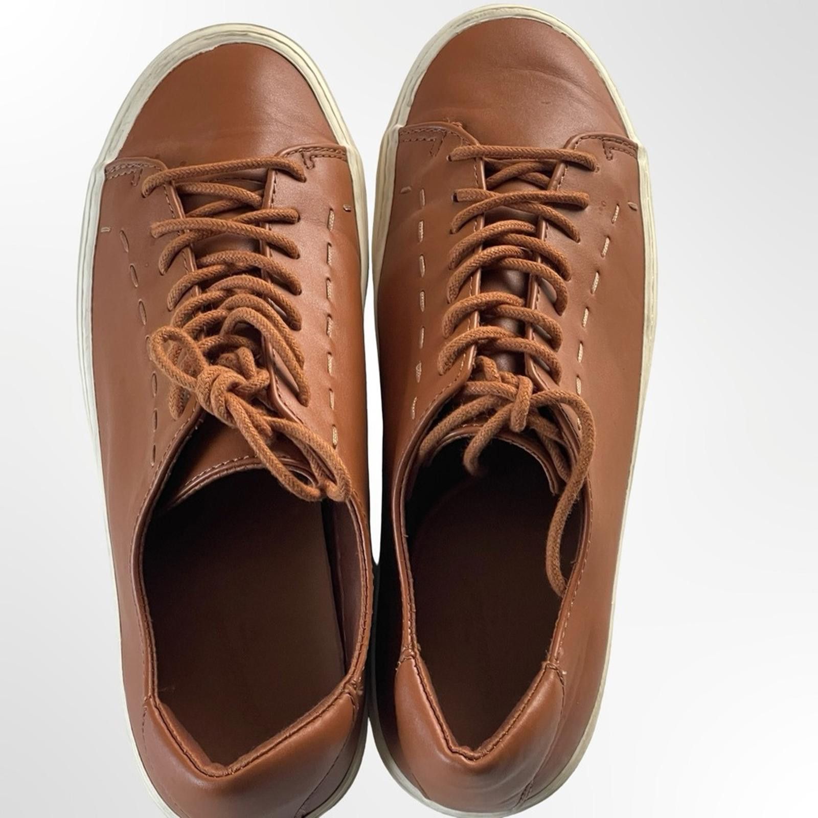 Other Universal Thread Men's Tan Sneakers Size US 8 / EU 41 - 4 Thumbnail