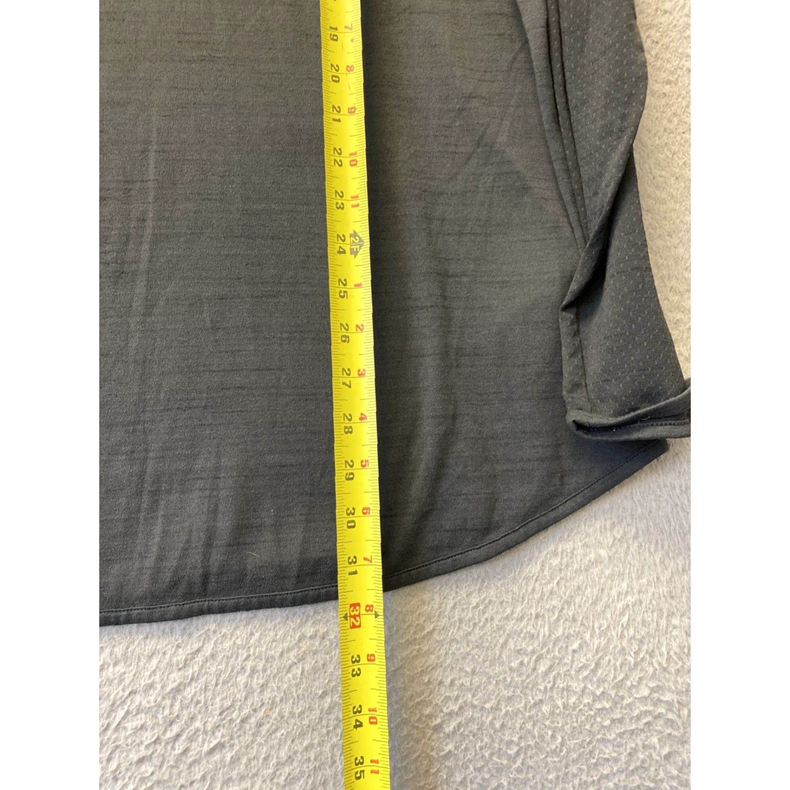 Nike Nike Dri-FIT Black Long Sleeve Training Top Swoosh 142-51 Size US XL / EU 56 / 4 - 5 Thumbnail