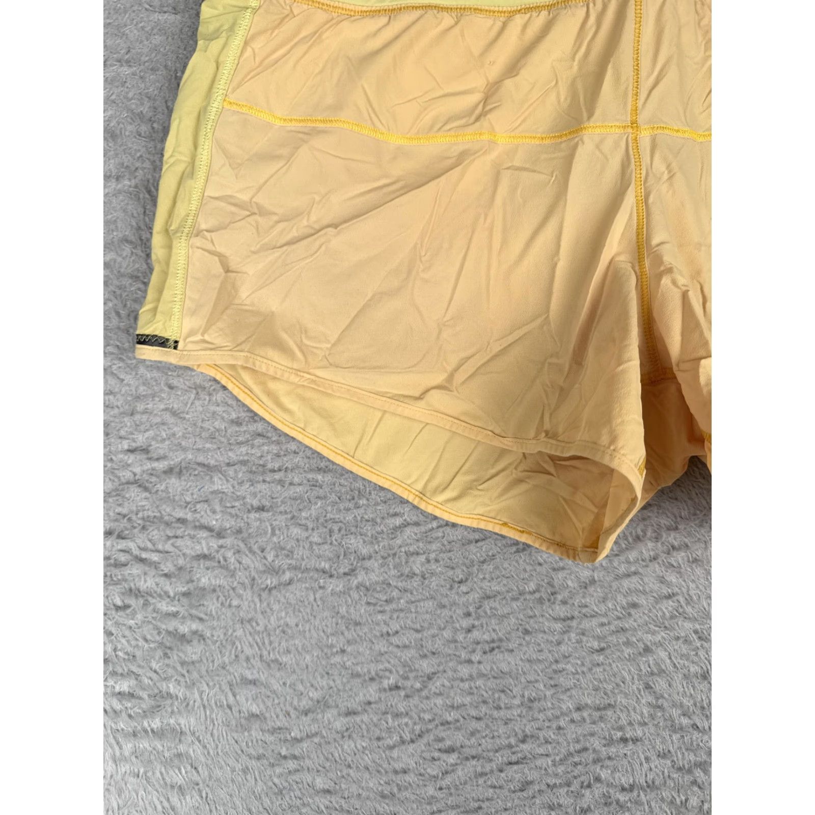 Lululemon Lululemon Shorts Womens 6 Yellow Striped Waist Running 3 Inseam Lined Athletic Size 28" / US 6 / IT 42 - 3 Thumbnail