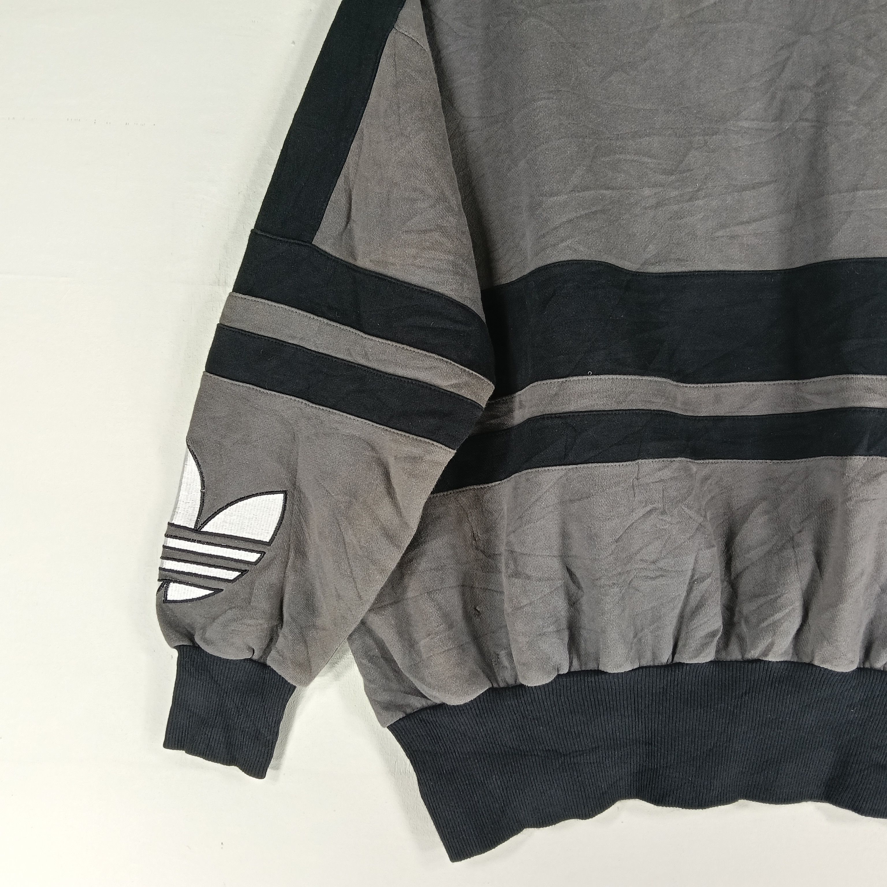 Adidas Vintage Adidas sweatshirt Size US L / EU 52-54 / 3 - 9 Thumbnail
