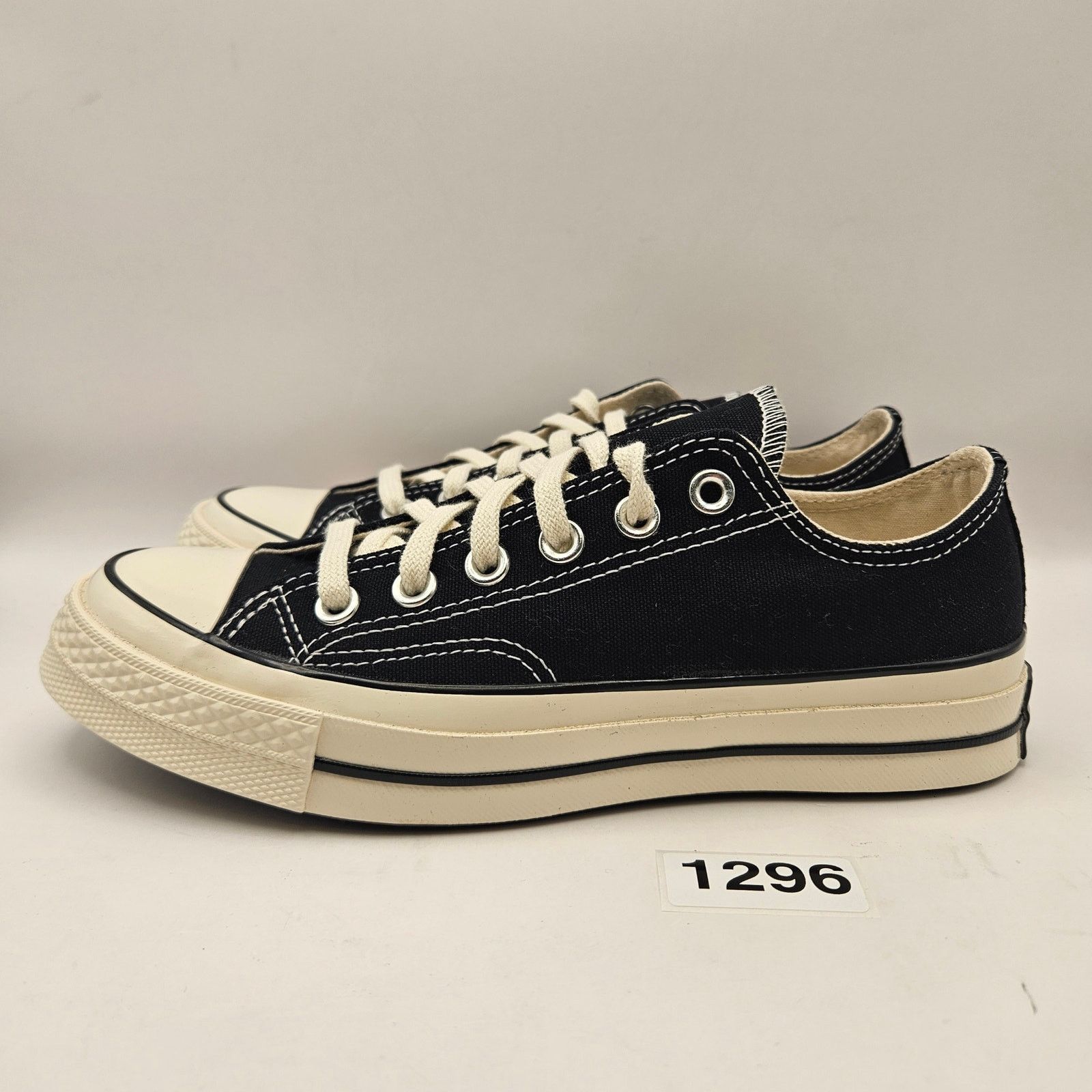 Converse CONVERSE WOMEN'S 6 1970s CORE BLACK LOW TOP 162058C BGRADE Size US 6 / IT 36 - 2 Thumbnail