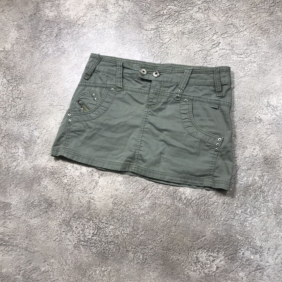 Vintage Vintage Y2K Cargo Mini Skirt Khaki Streetwear Grunge Slim 32 Size 32" / US 10 / IT 46 - 2 Thumbnail