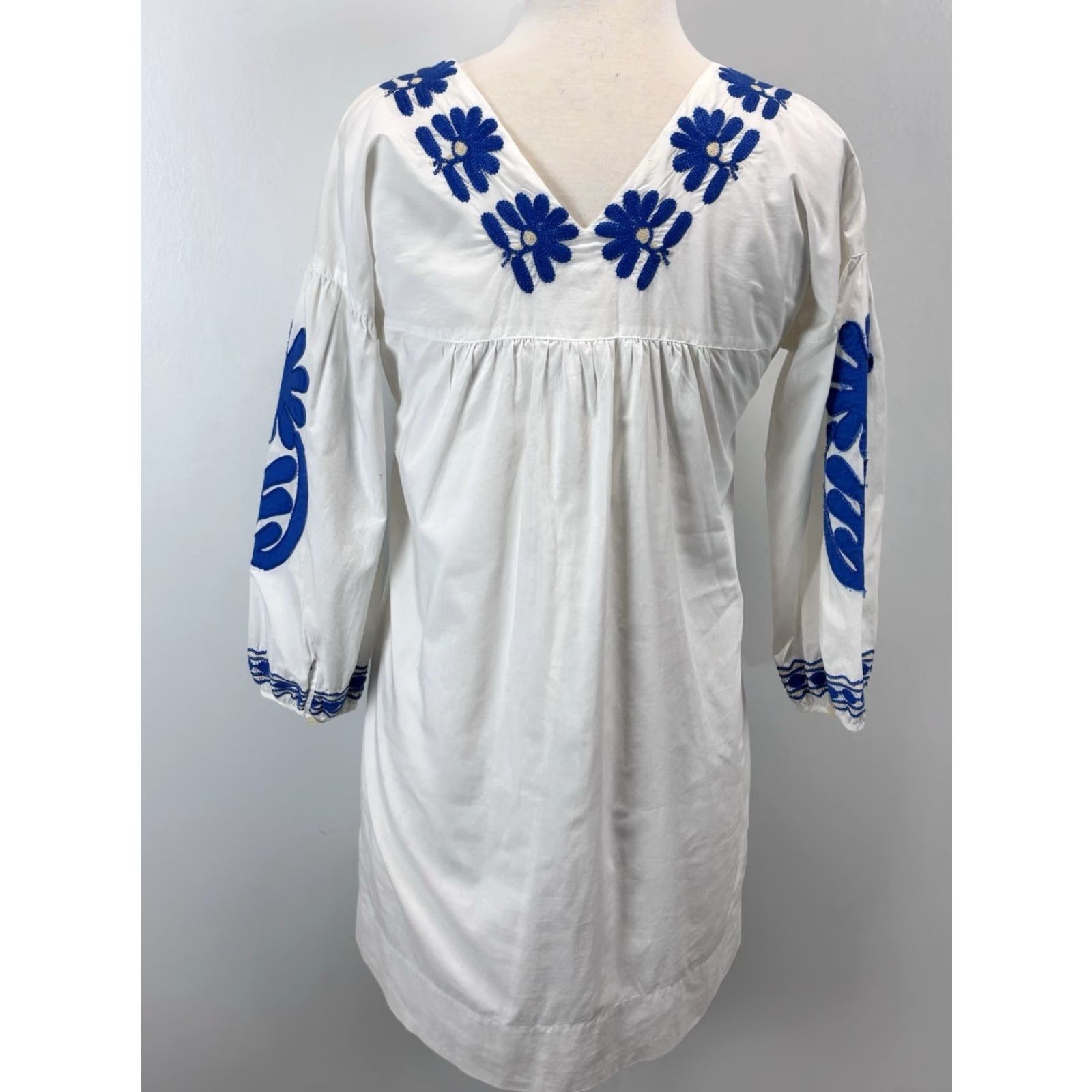 Madewell Madewell Dress Womens XS White/Blue Floral Embroidered Shift Boho Cotton 3/4 Sleeve V-Neck Womens Size XS / US 0-2 / IT 36-38 - 3 Thumbnail