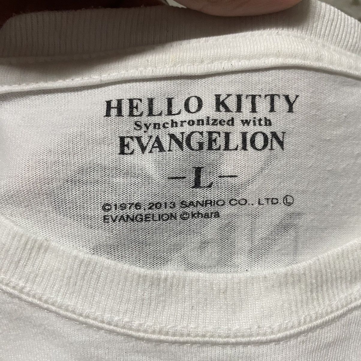 Anime EVANGELION SYNCHRONIZED WITH HELLO KITTY ANIME T SHIRT Size US L / EU 52-54 / 3 - 4 Thumbnail