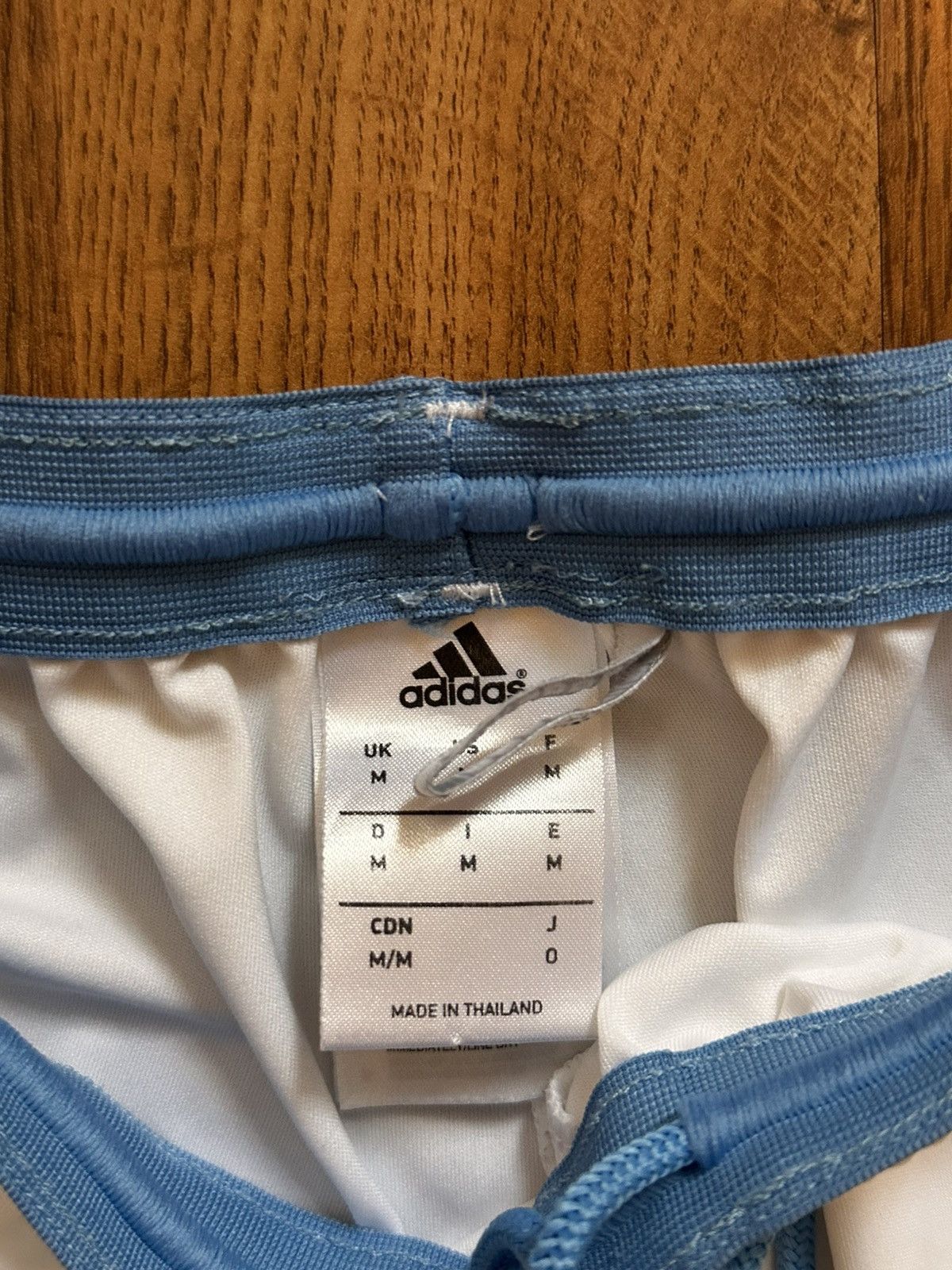 Adidas Vintage Adidas Argentina Shorts White Football Core Style Size US 31 - 7 Thumbnail