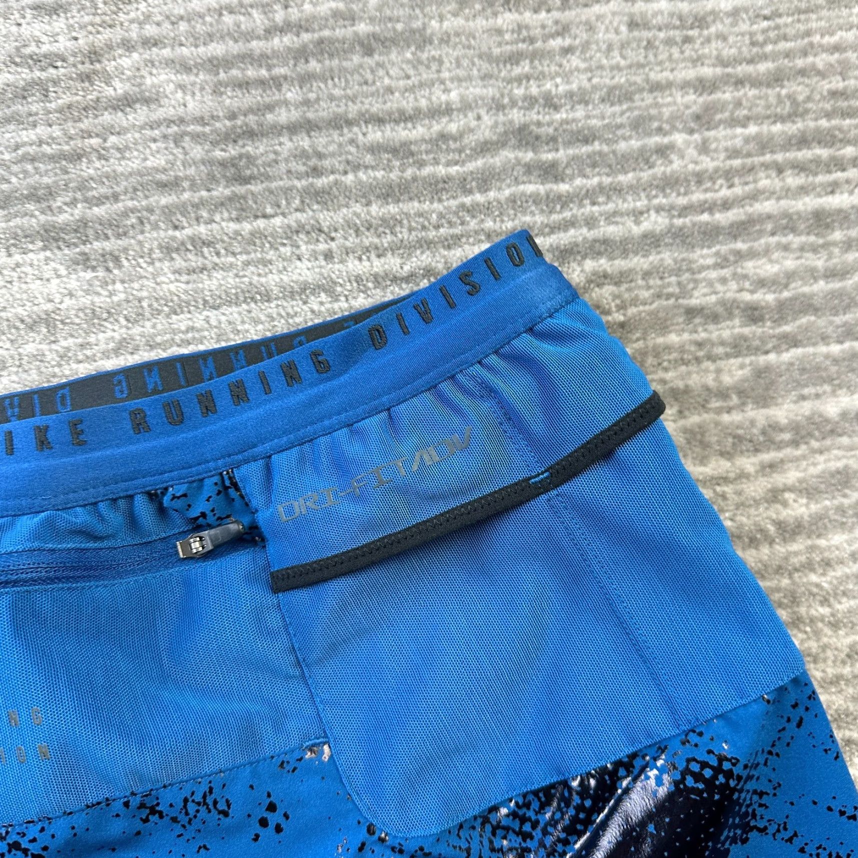 Nike Nike Shorts Mens Small Blue Run Division Marathon Racing Dri Fit ADV Lined 4" Size US 29 - 5 Thumbnail