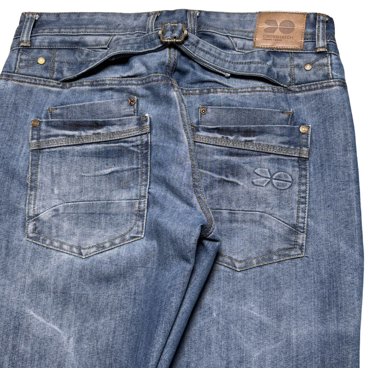 Other Y2K Crosshatch Buckle Back Light Wash Denim Jeans Relaxed 32 Size US 32 / EU 48 - 2 Thumbnail