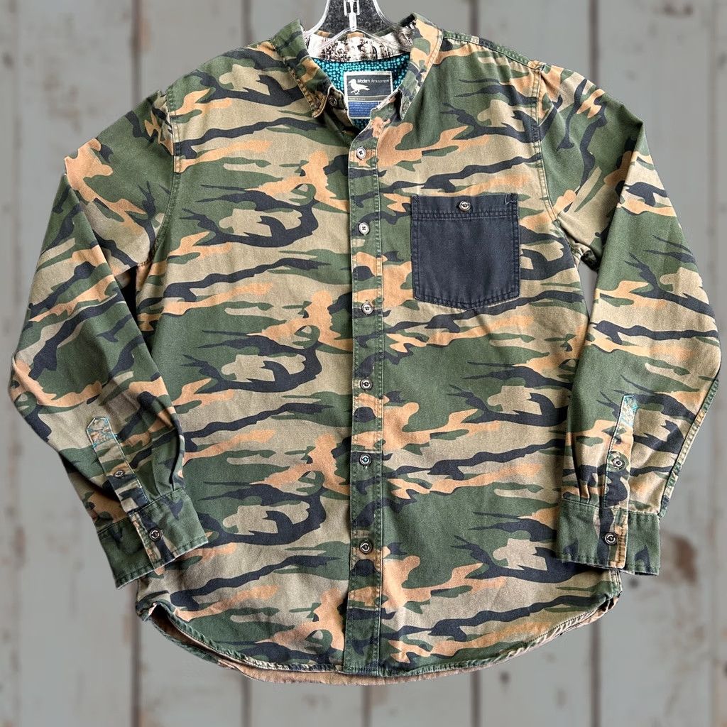 Vintage Modern Amusement Camo Shirt M Green Black Brown Military Long Sleeve Button Down Size US M / EU 48-50 / 2 - 1 Thumbnail