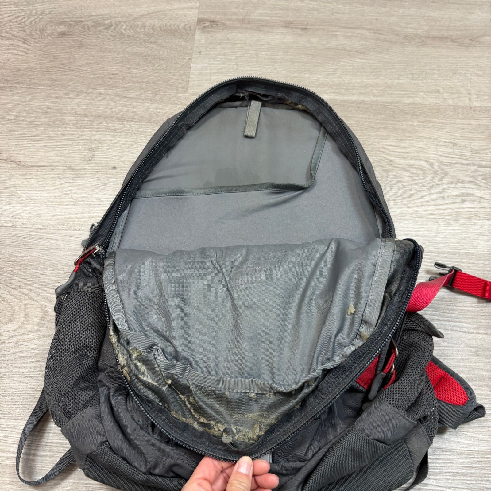 The North Face Rare The North Face TNF Recon Daypack Backpack Hiking Gorp Size ONE SIZE - 5 Thumbnail