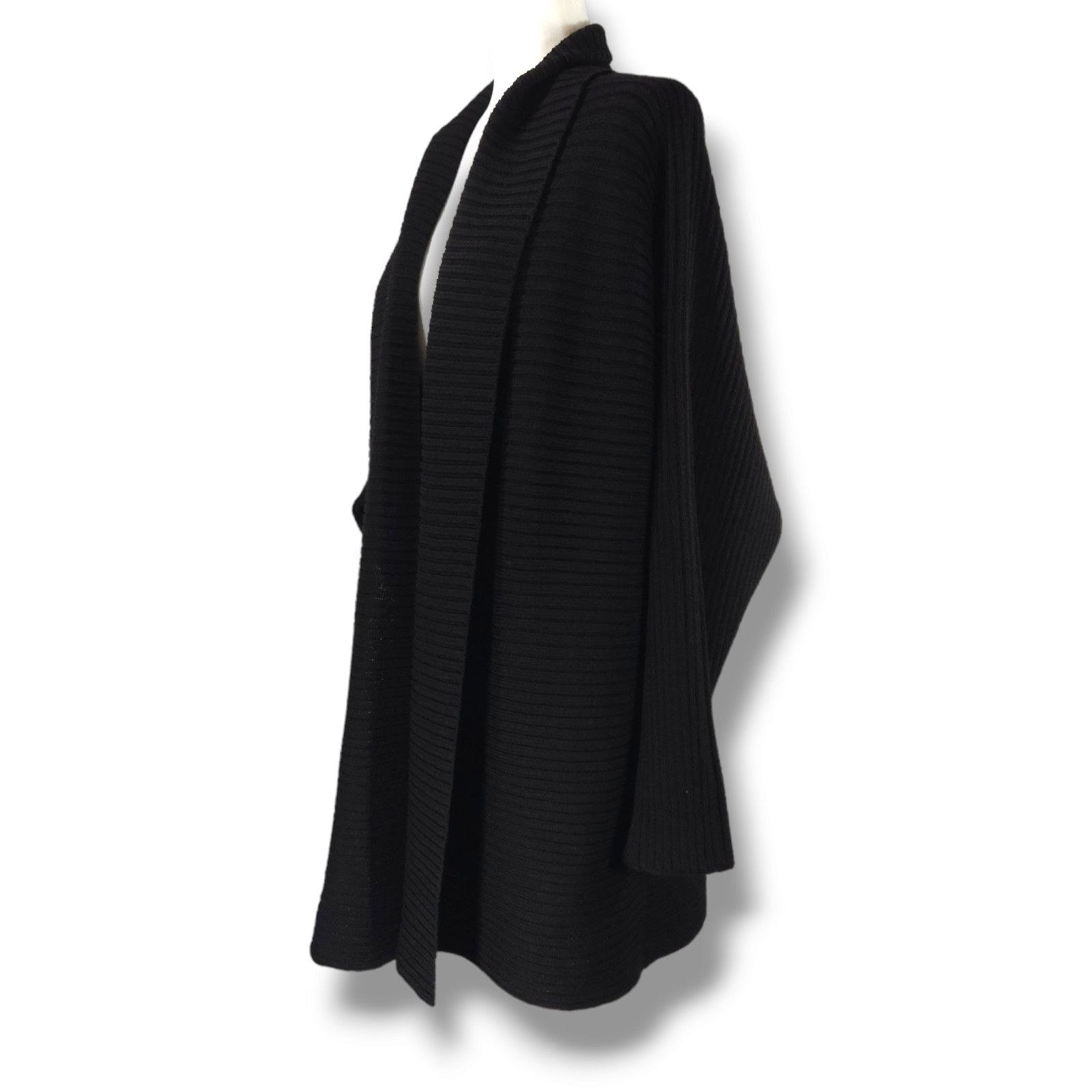 Other VTG EUC Helen Hsu N.Y. Wool Blend Ribbed Cardigan Sz S Black Size S / US 4 / IT 40 - 1 Thumbnail