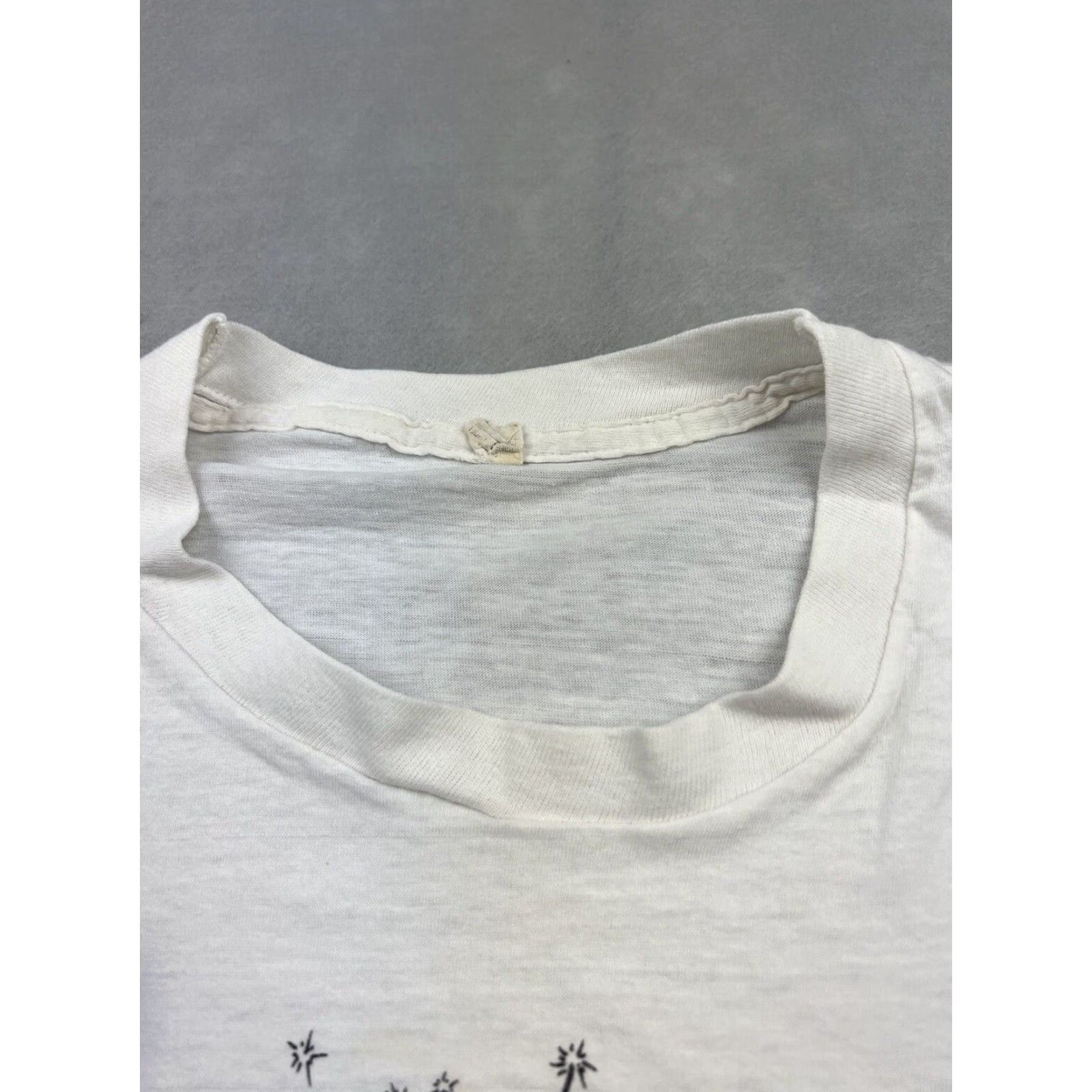 Disney VINTAGE Disney T-Shirt 1980s The Disney Channel Fantasia Mickey Mouse 90s Promo Adult Large White Graphic Tee Men Size US L / EU 52-54 / 3 - 7 Thumbnail
