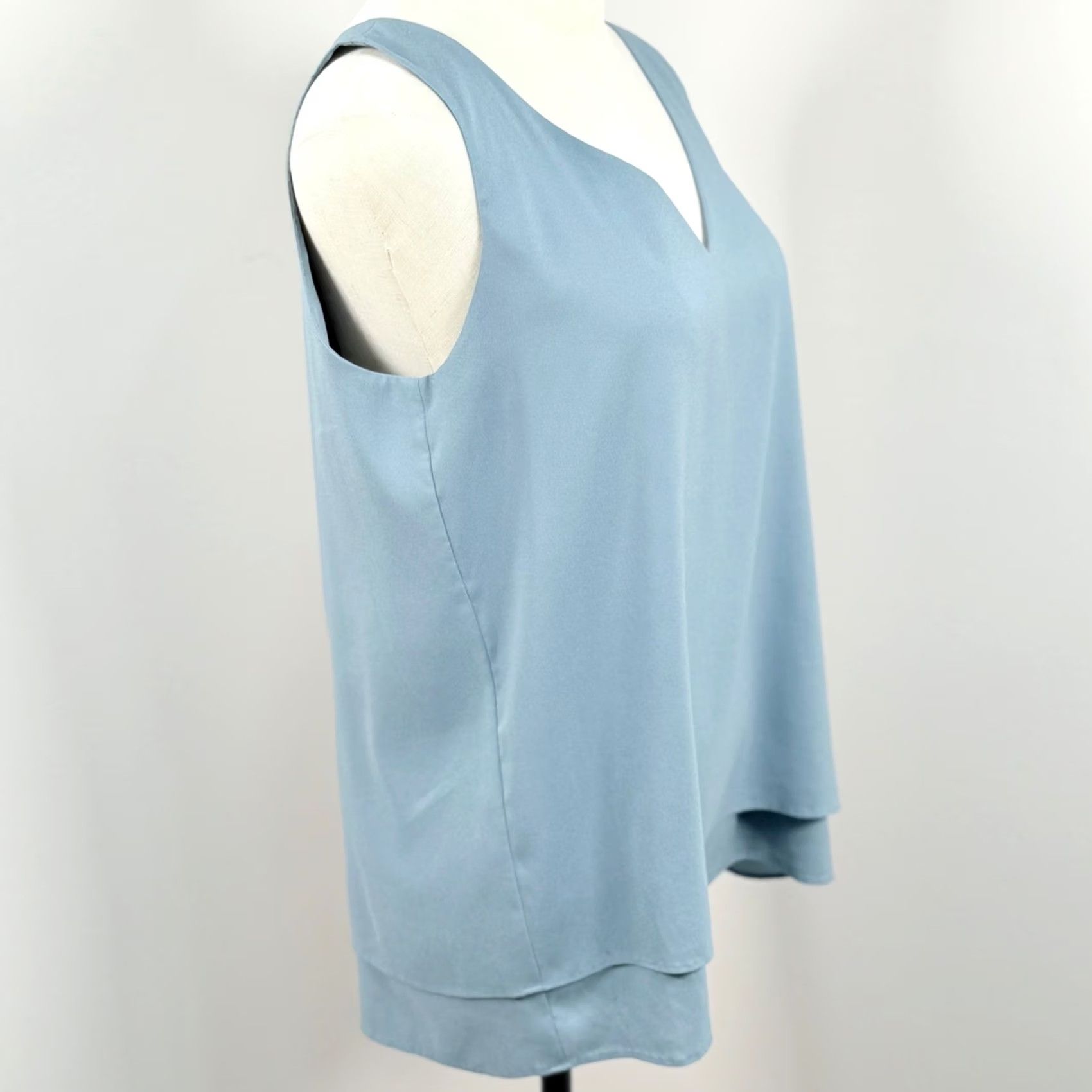 Ann Taylor Ann Taylor S Tank Top V Neck Blouse Sleeveless Women's Office Workwear Spring Summer Dusty Blue/Green Solid Chiffon Lightweight Basic Vintage No Size S / US 4 / IT 40 - 4 Thumbnail