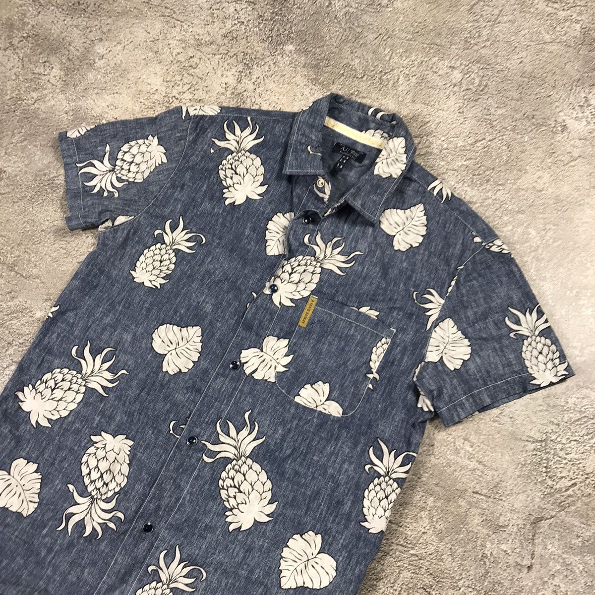 Vintage Vintage Armani Jeans Pineapple All Over Print Shirt Y2K M Size US M / EU 48-50 / 2 - 3 Thumbnail
