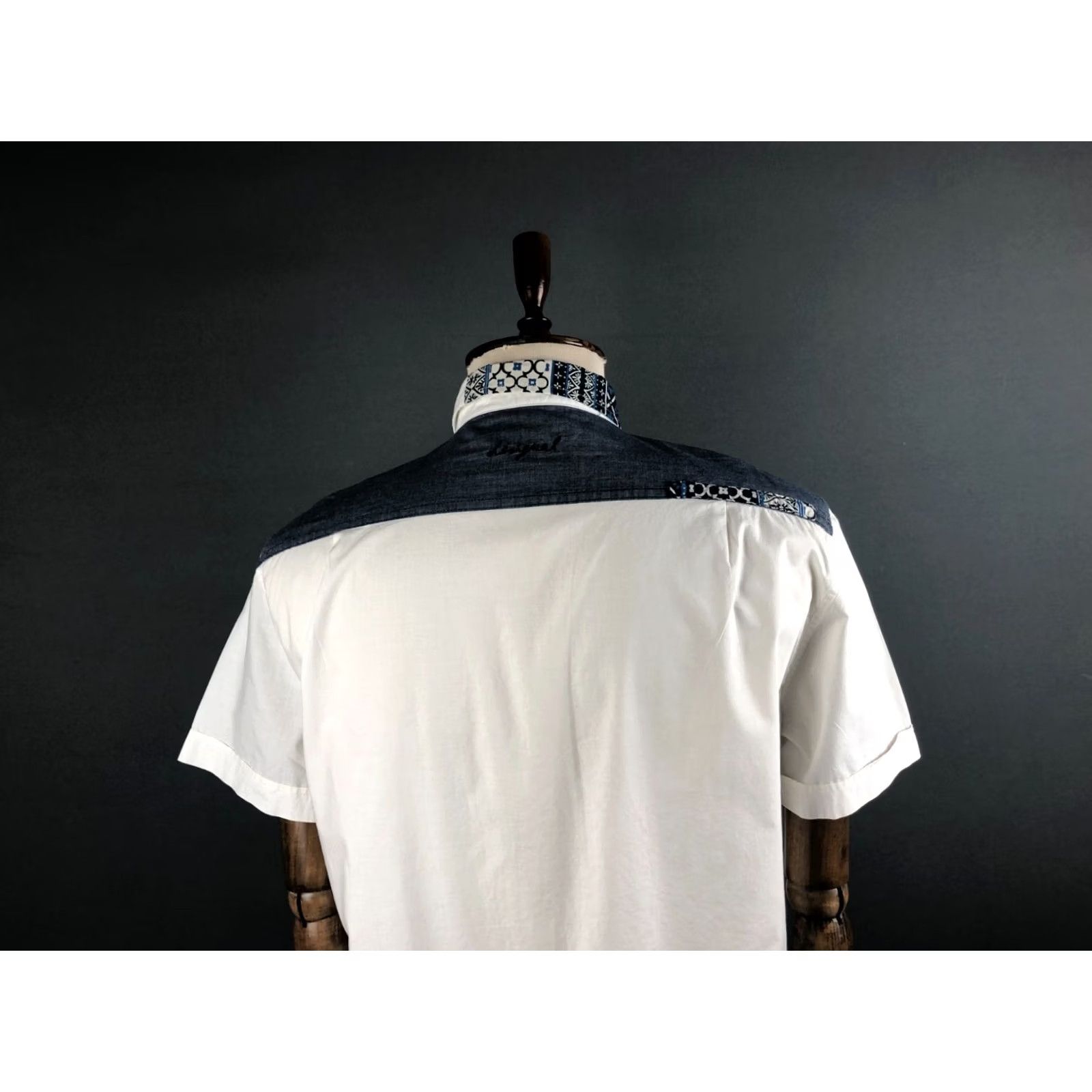 Desigual Desigual Men's Shirt L White Cotton Short Sleeve Patterned Patchwork Button-Up Size US L / EU 52-54 / 3 - 4 Thumbnail